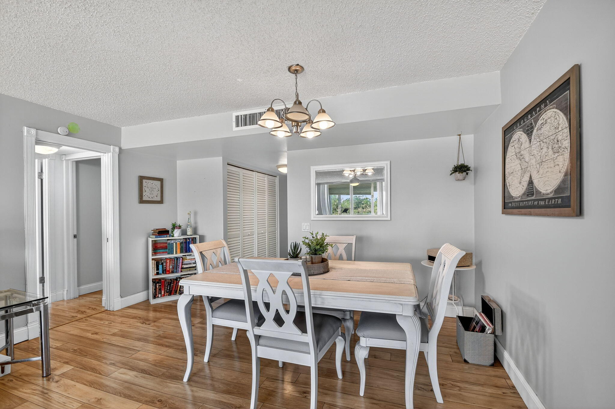 4254 Deste Court 201