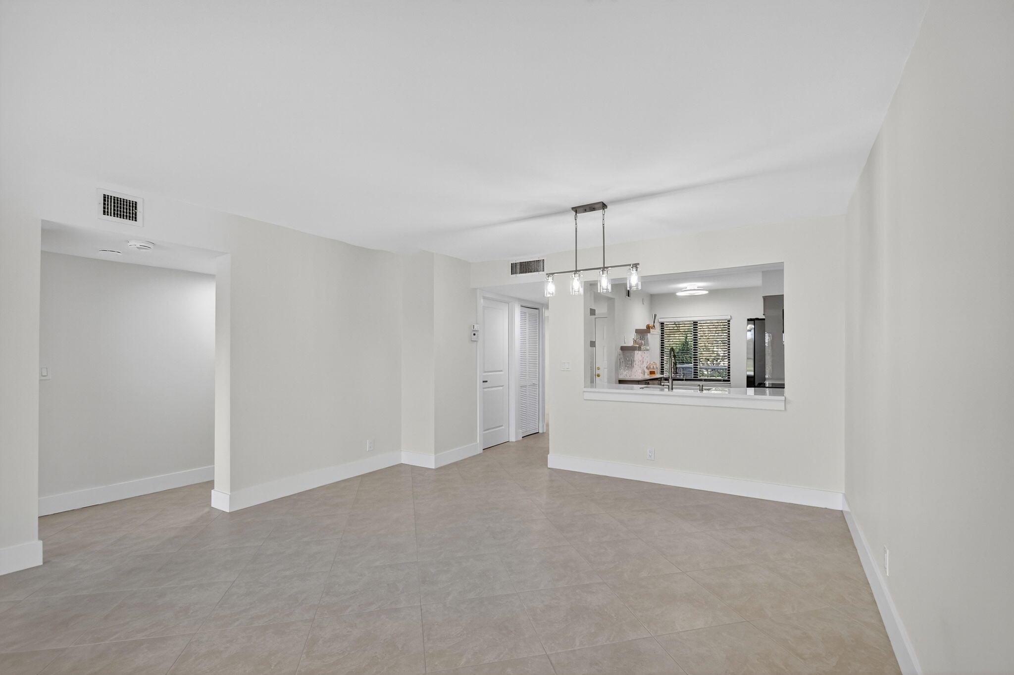 7270 Ashford Place 208