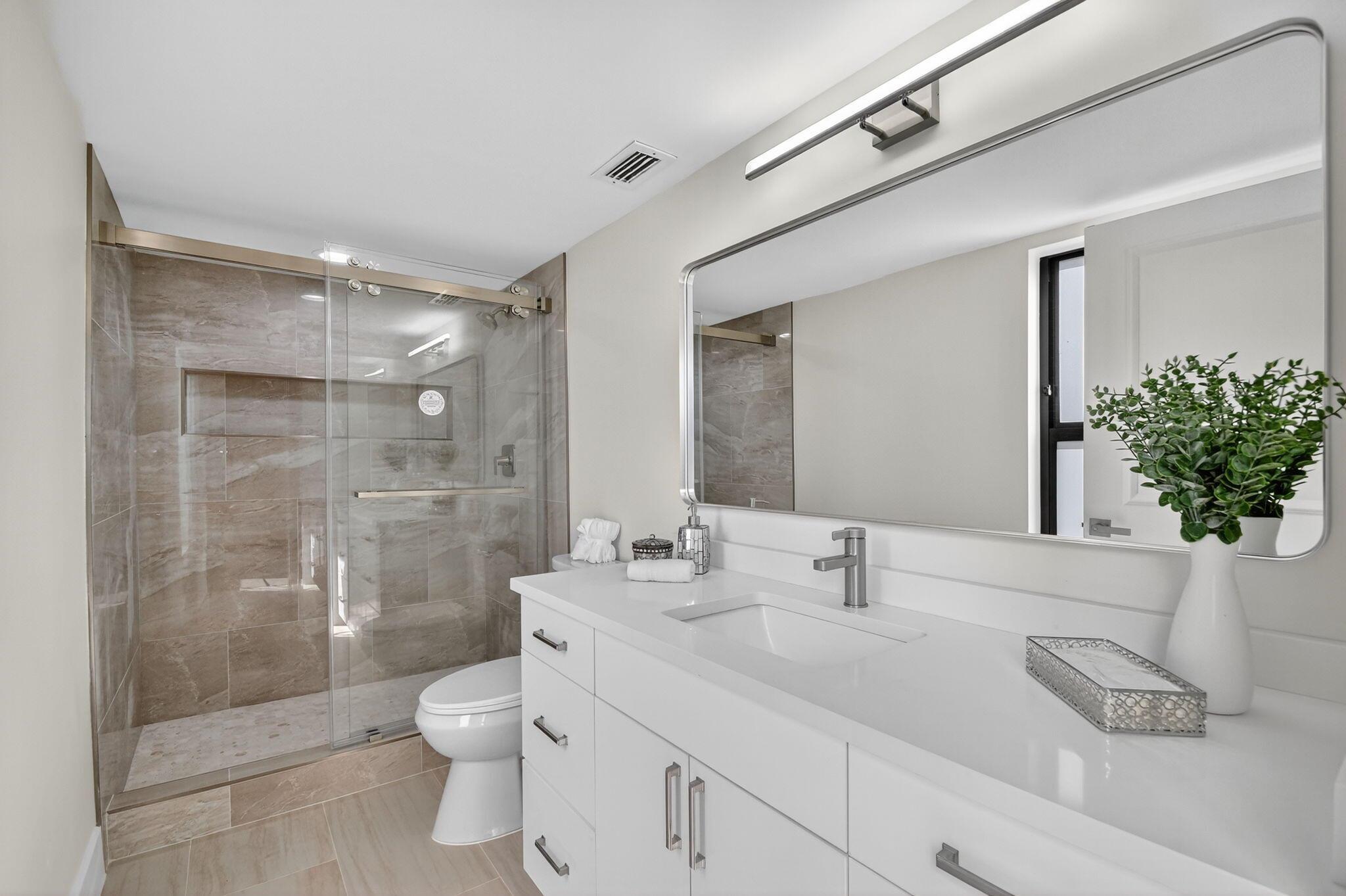 7270 Ashford Place 208