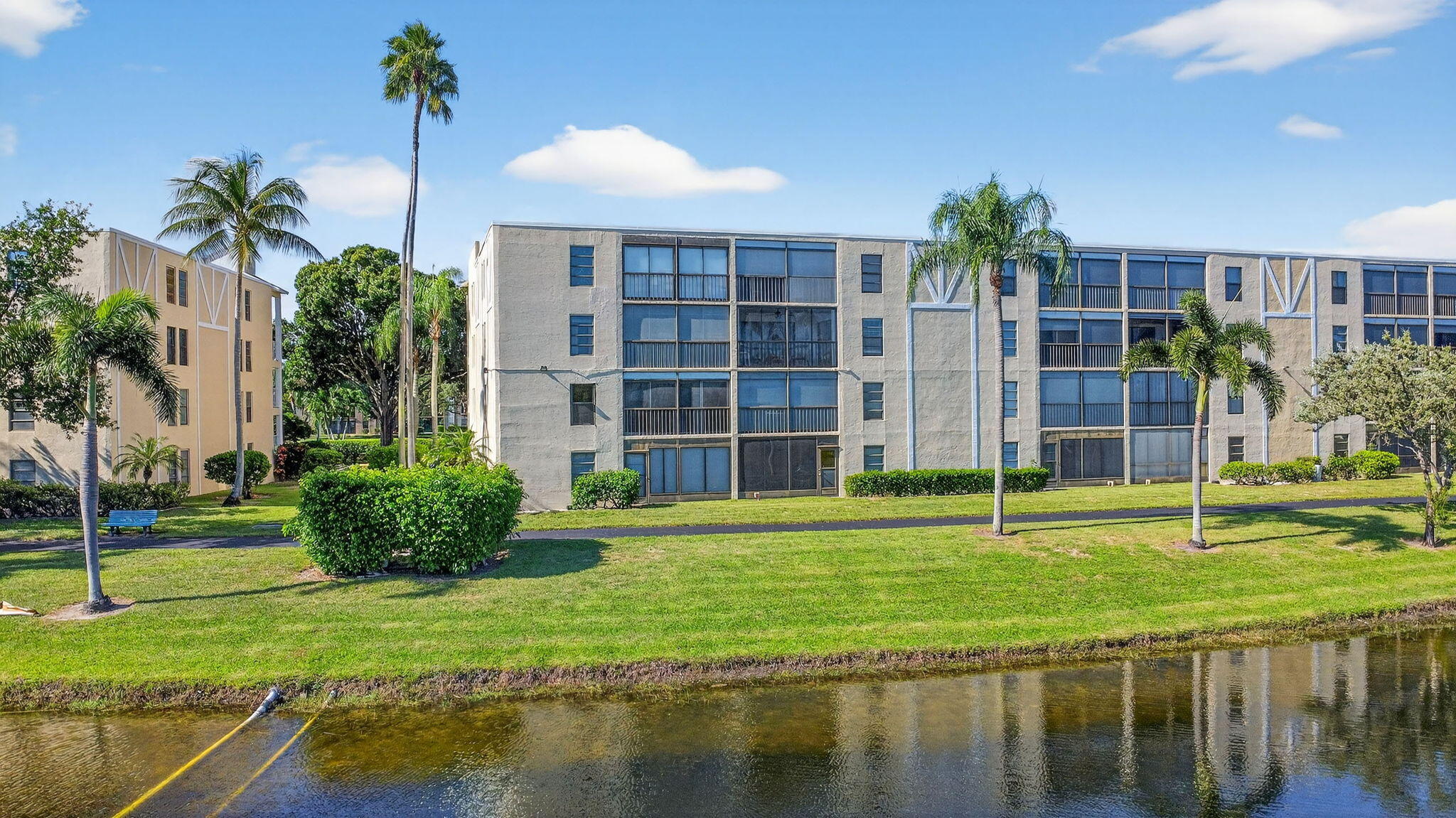 7270 Ashford Place 208