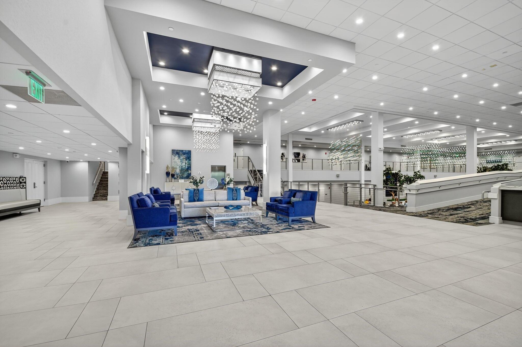 7270 Ashford Place 208