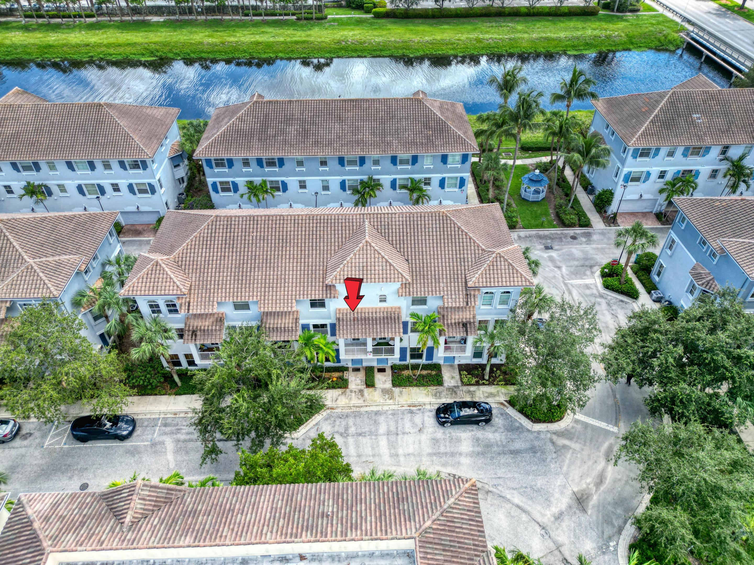 1381 Piazza Delle Pallottole