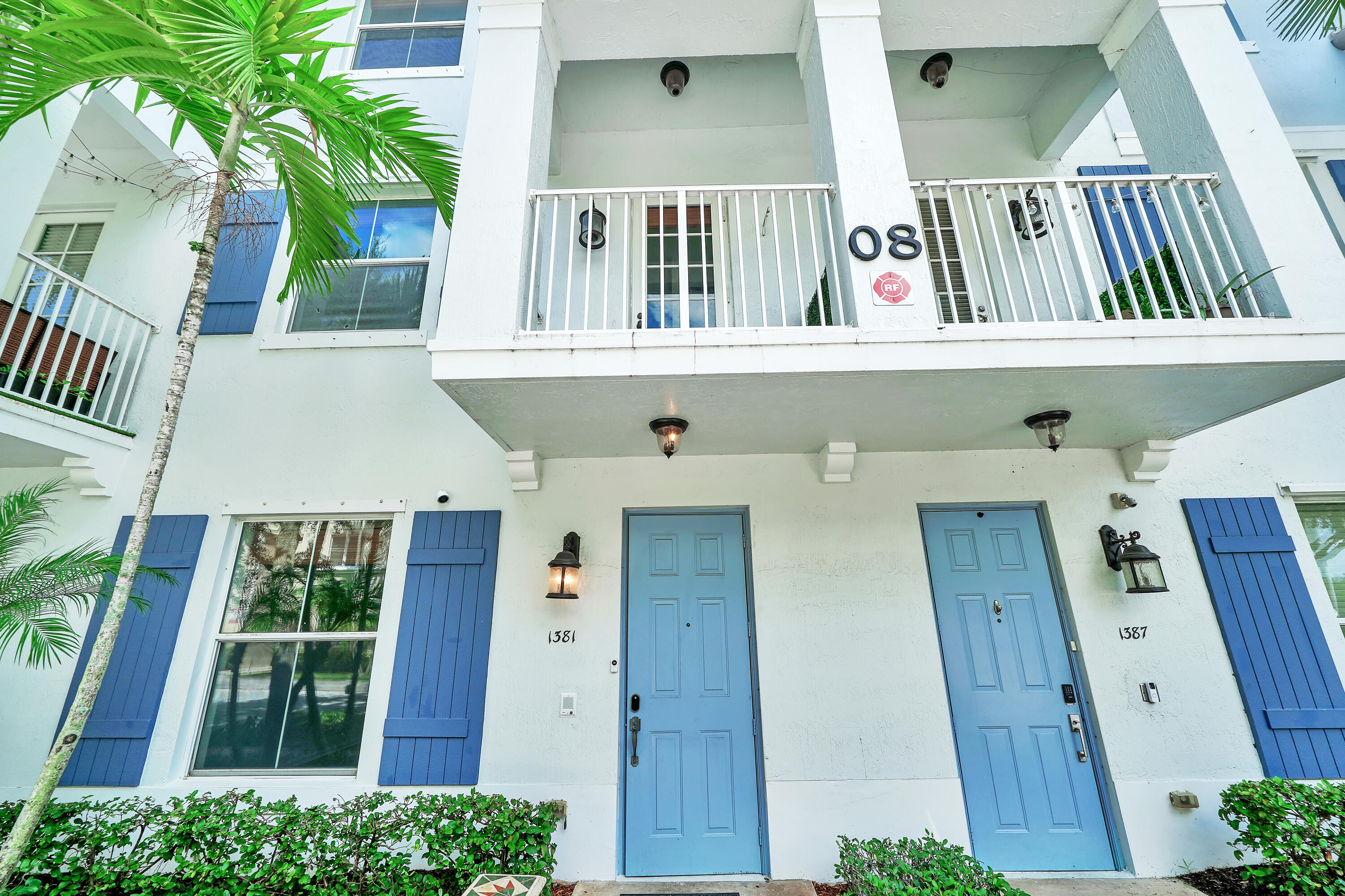 1381 Piazza Delle Pallottole