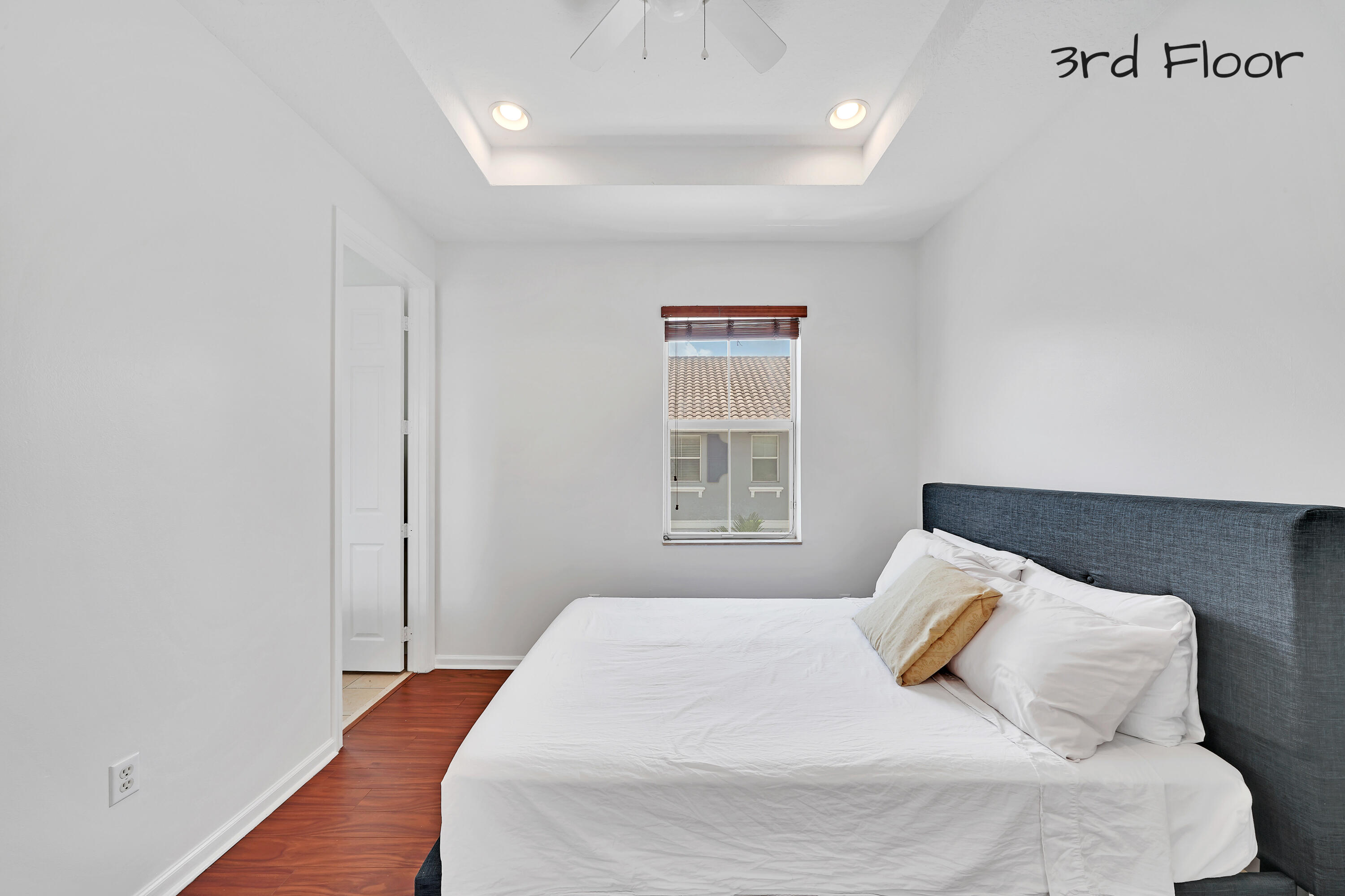 1381 Piazza Delle Pallottole