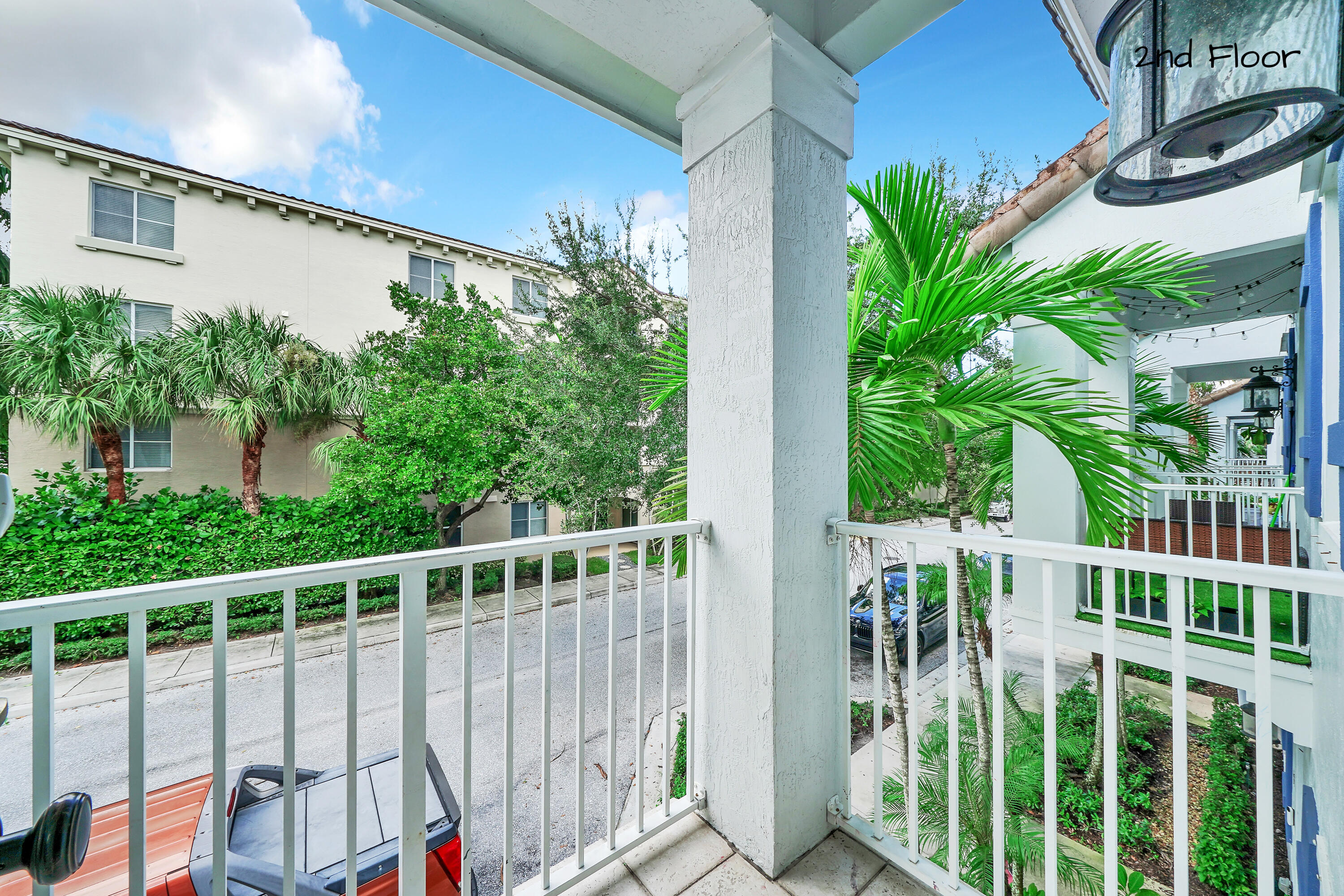 1381 Piazza Delle Pallottole