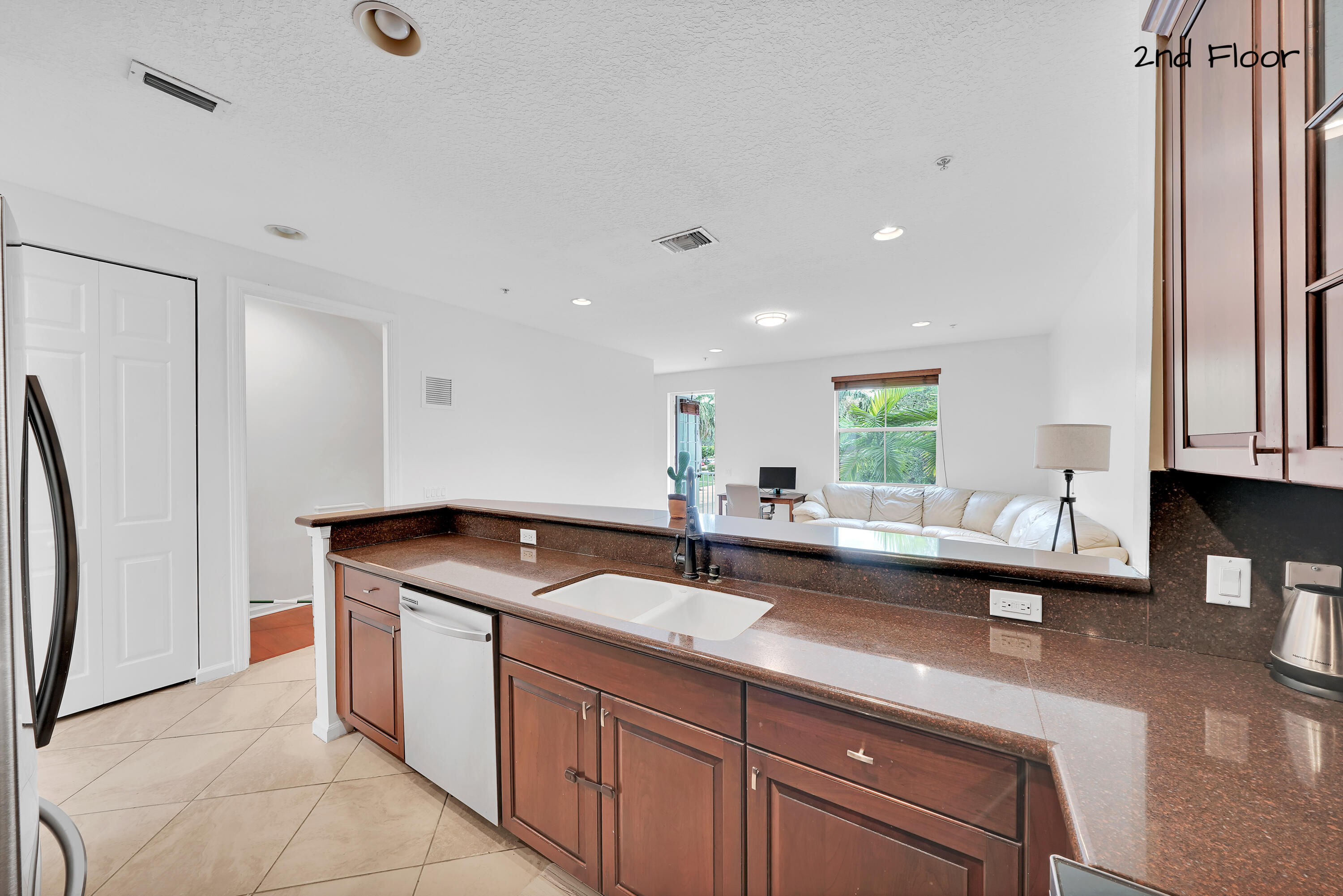 1381 Piazza Delle Pallottole