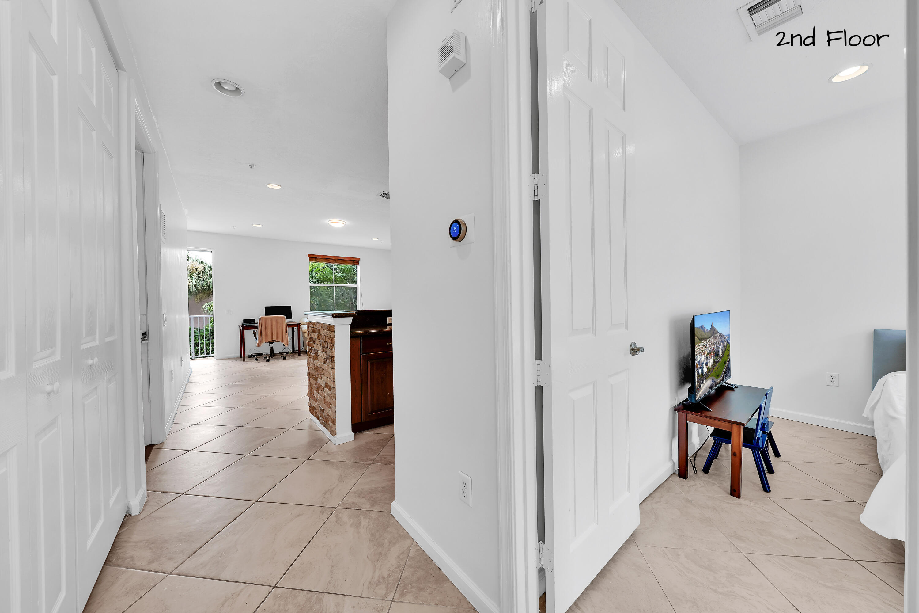 1381 Piazza Delle Pallottole