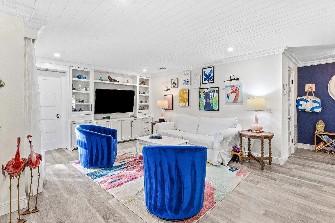 5956 Forest Grove Drive 2