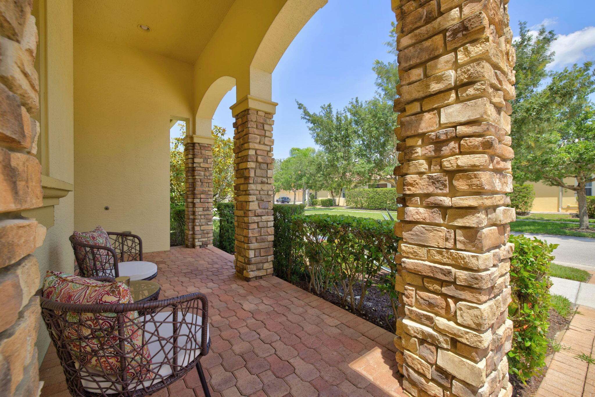 10160 SW Azzo Lane