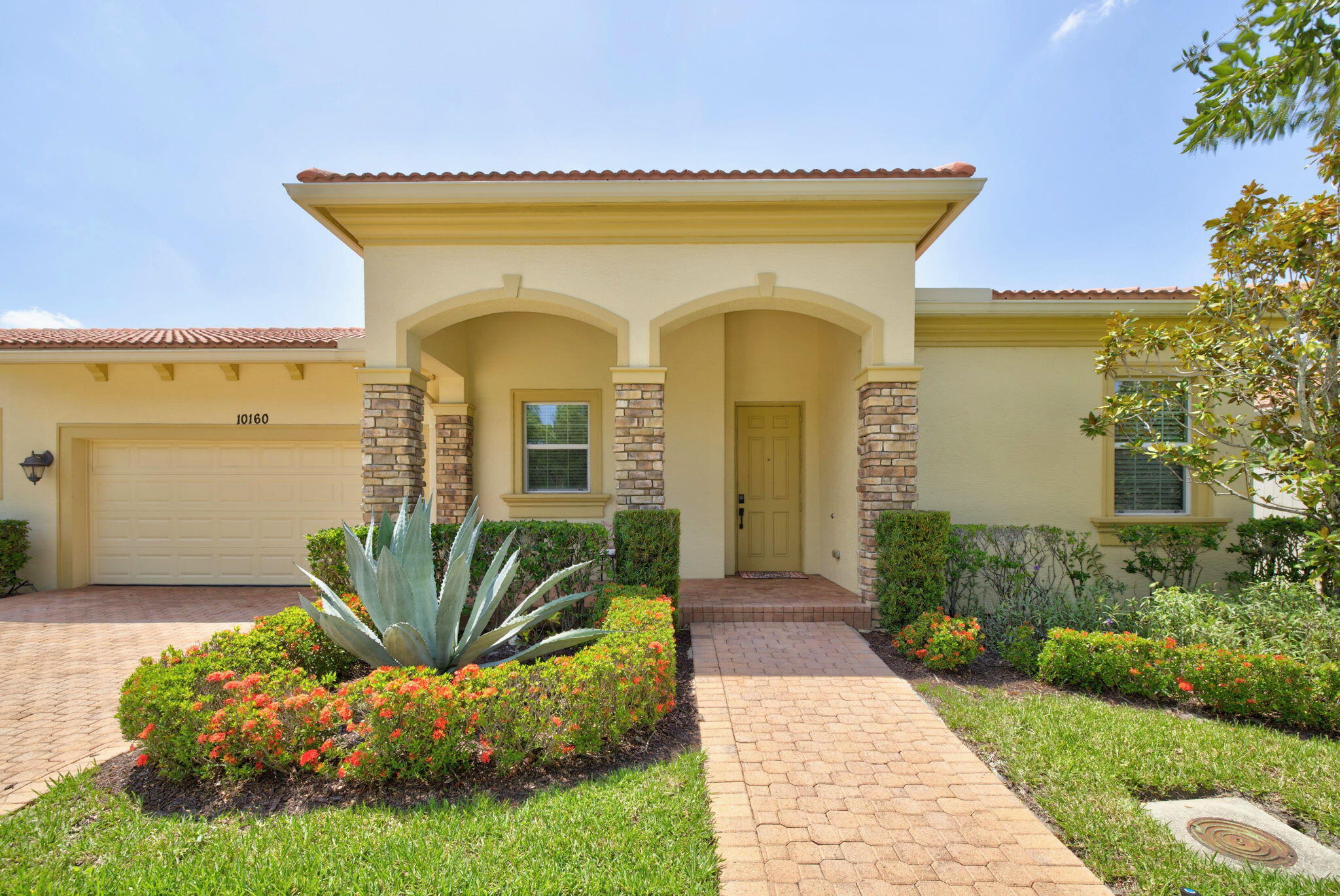 10160 SW Azzo Lane