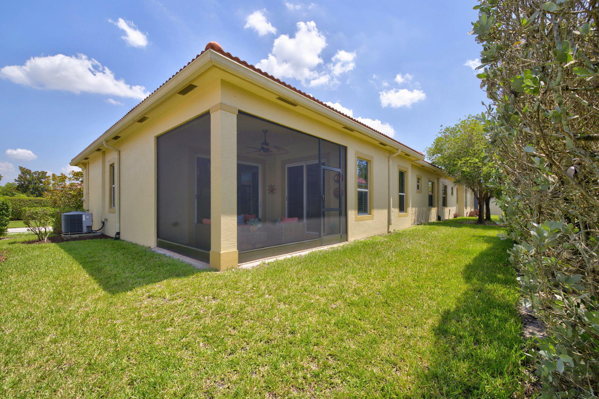 10160 SW Azzo Lane