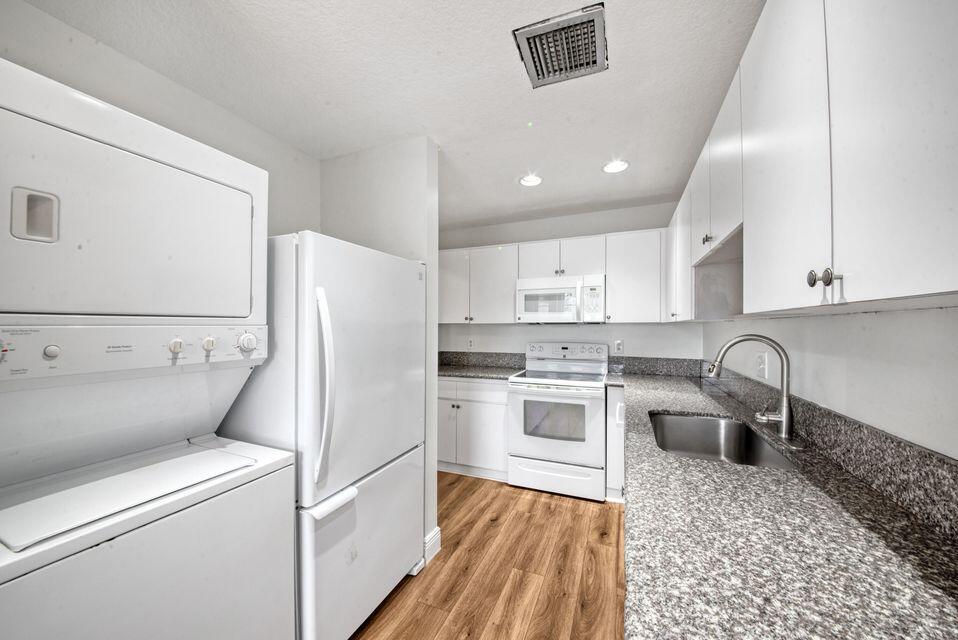 1845 NW 18th Street 103, Delray Beach Unit: 103