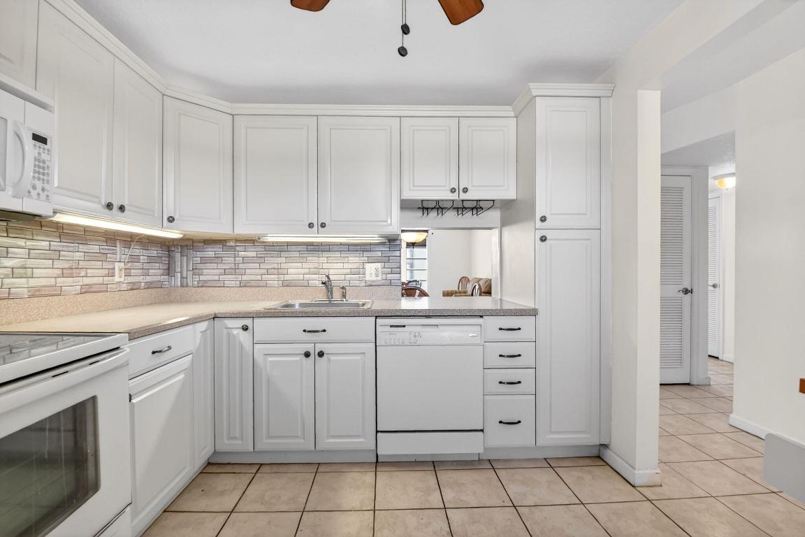 230 NE 26th Avenue 3020