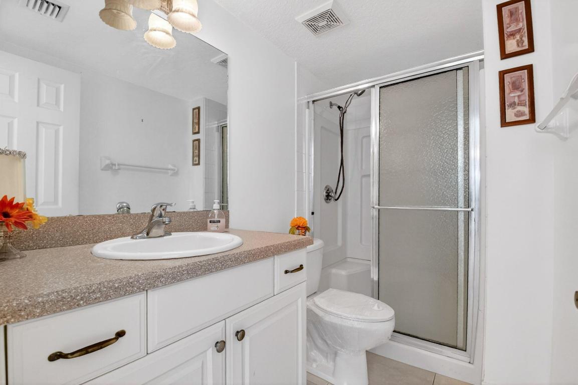 230 NE 26th Avenue 3020