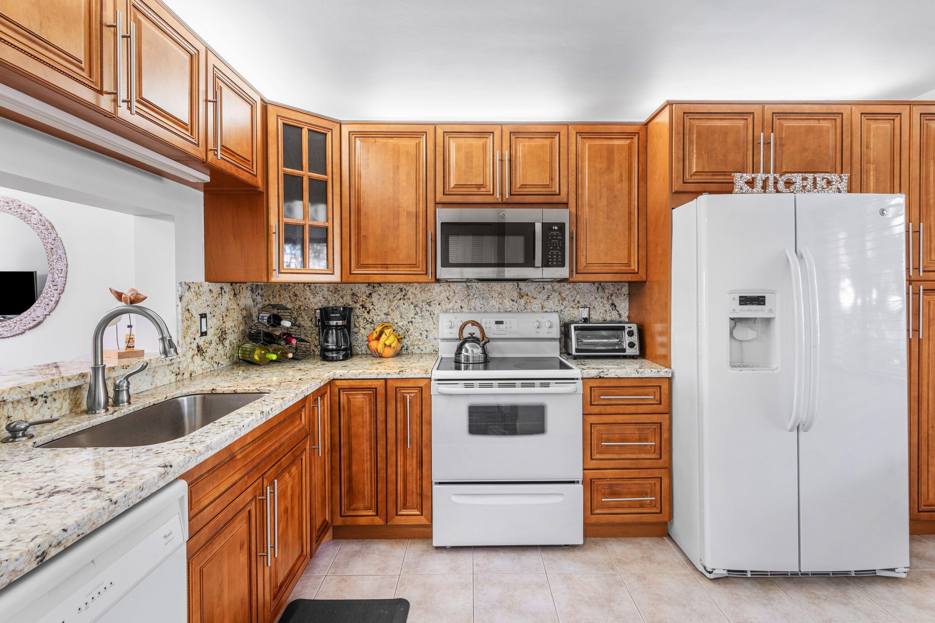 7270 Ashford Place 107