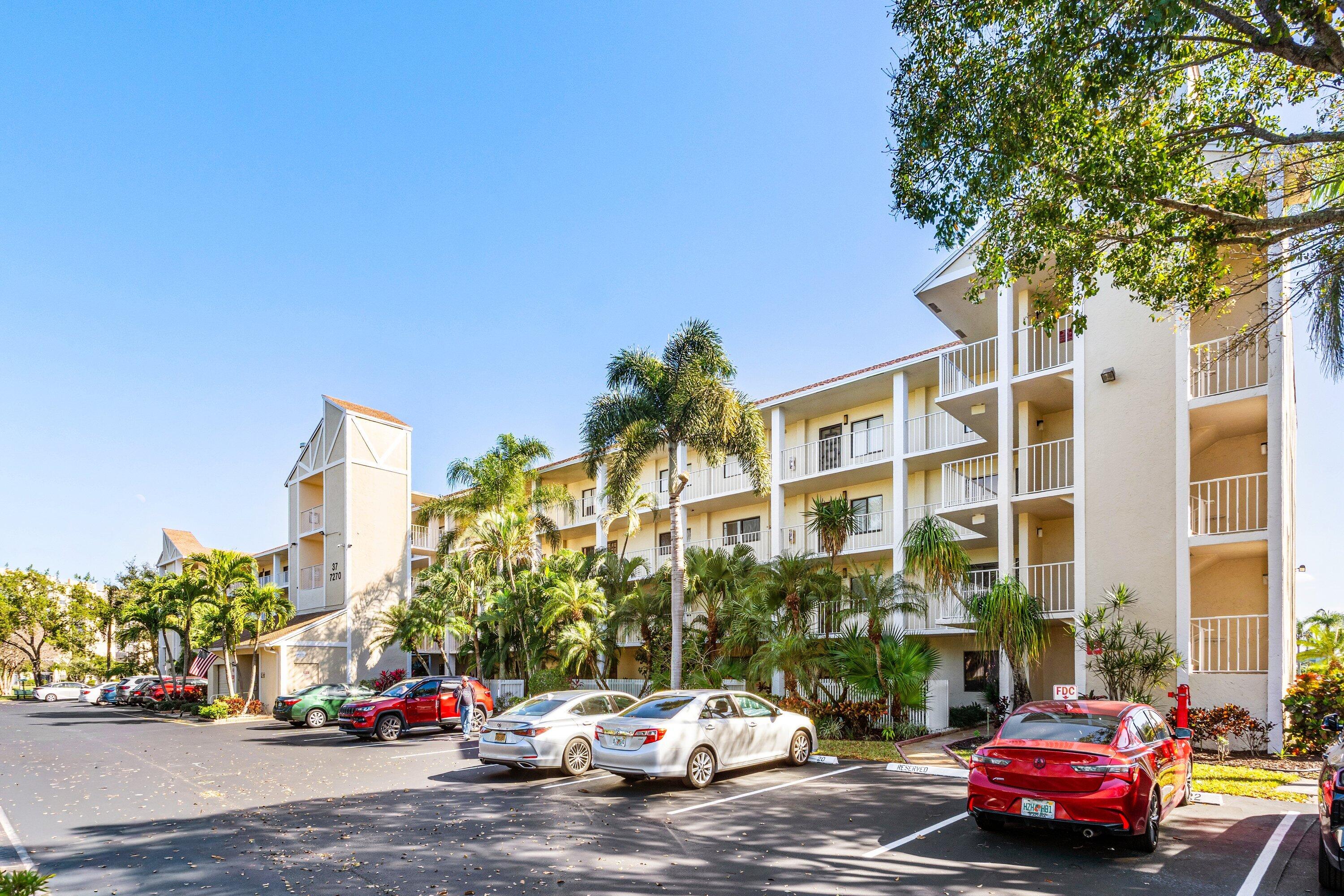 7270 Ashford Place 107