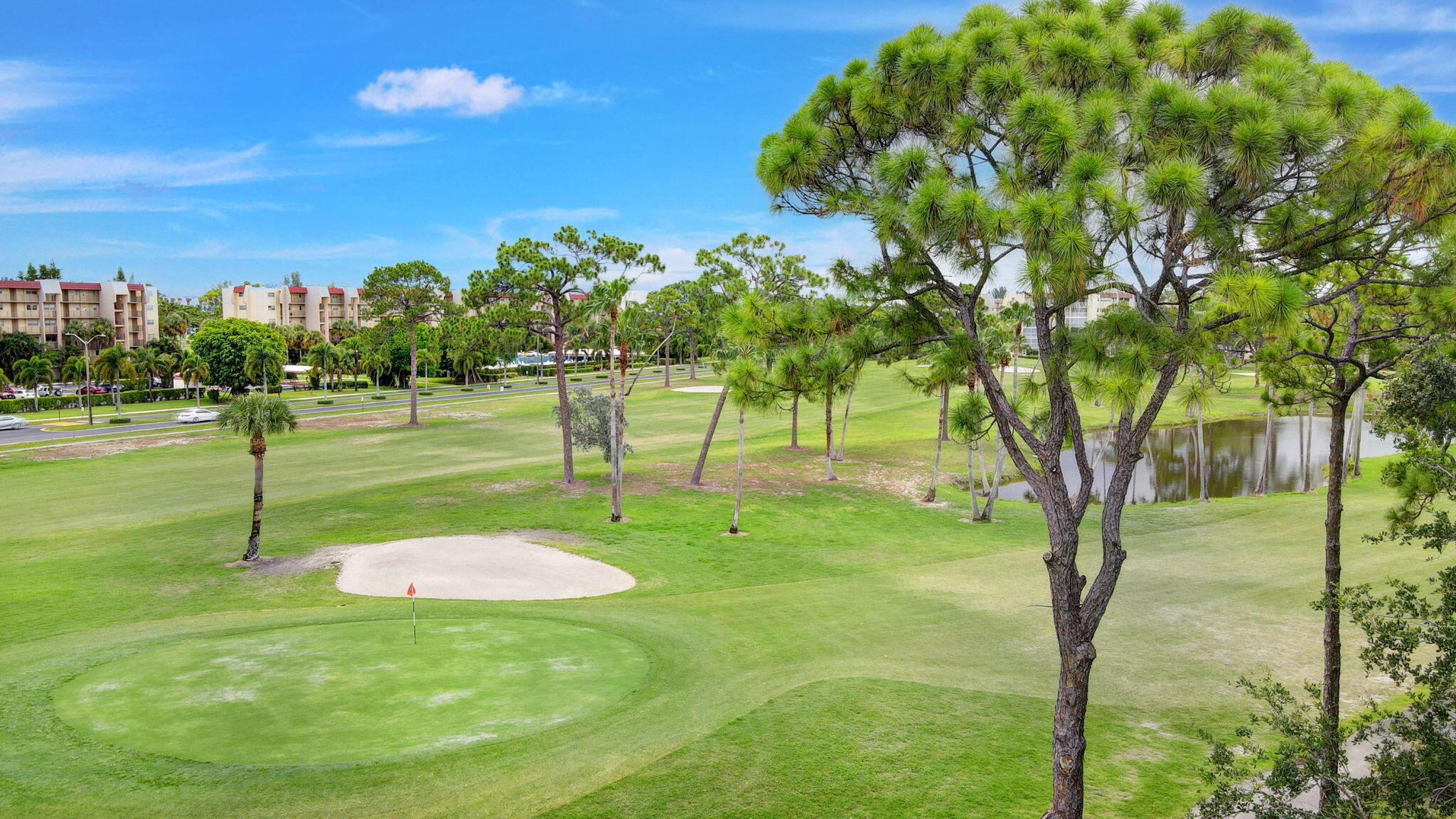 3661 Via Poinciana 410