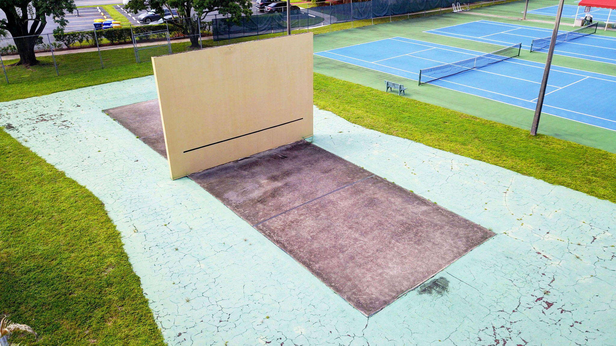 3661 Via Poinciana 410