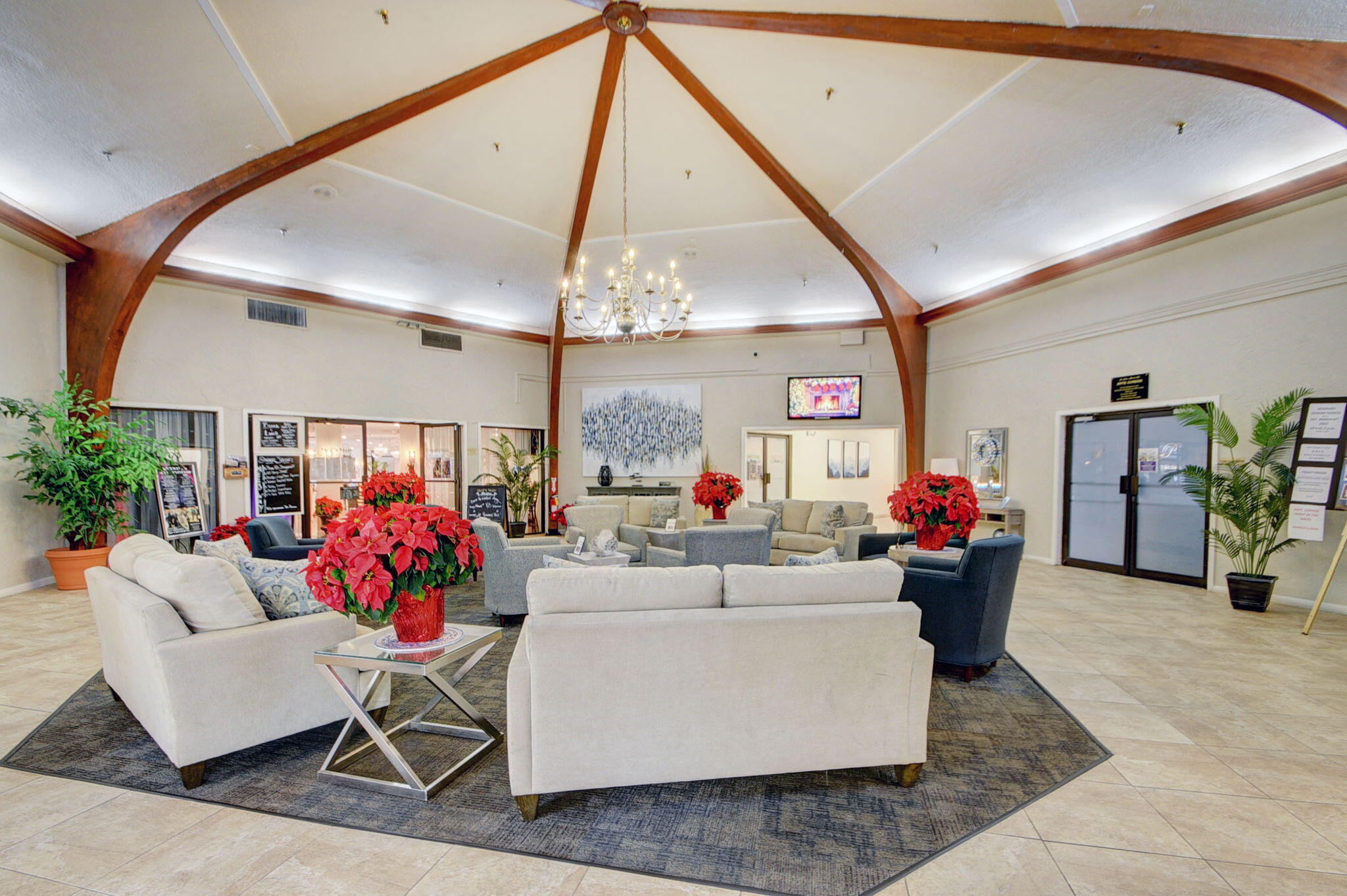 3661 Via Poinciana 410