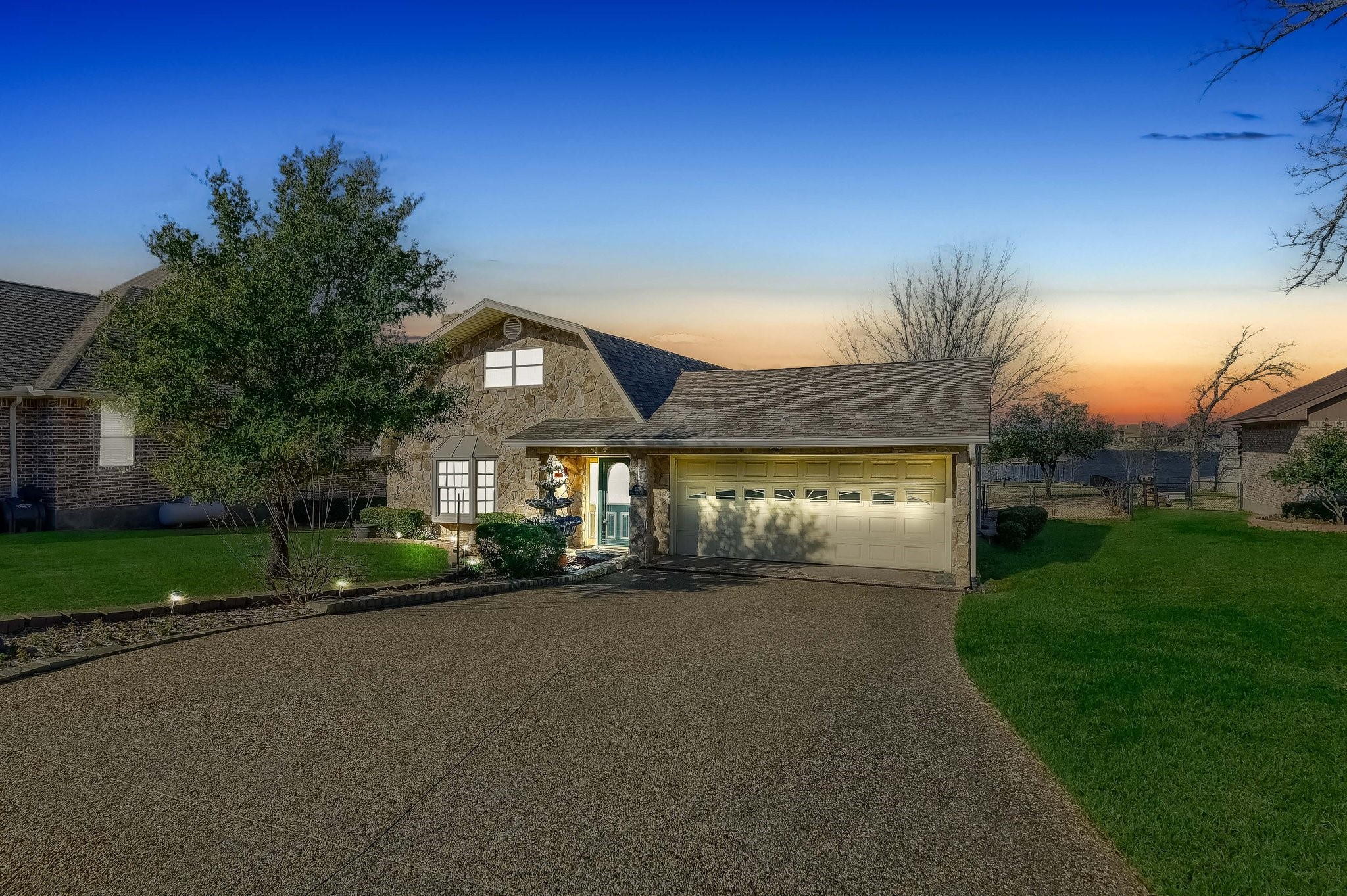 526 Kiowa Drive E