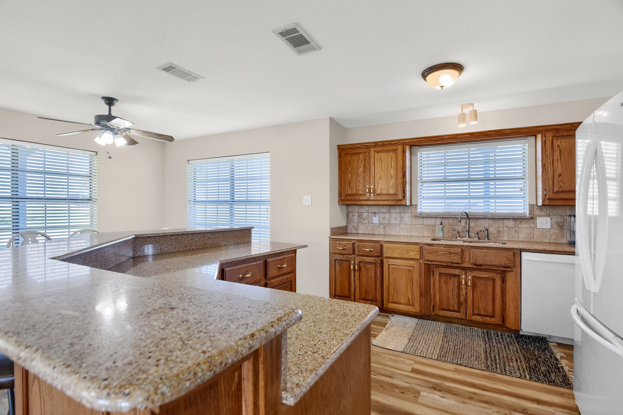 1175 Gunter Road