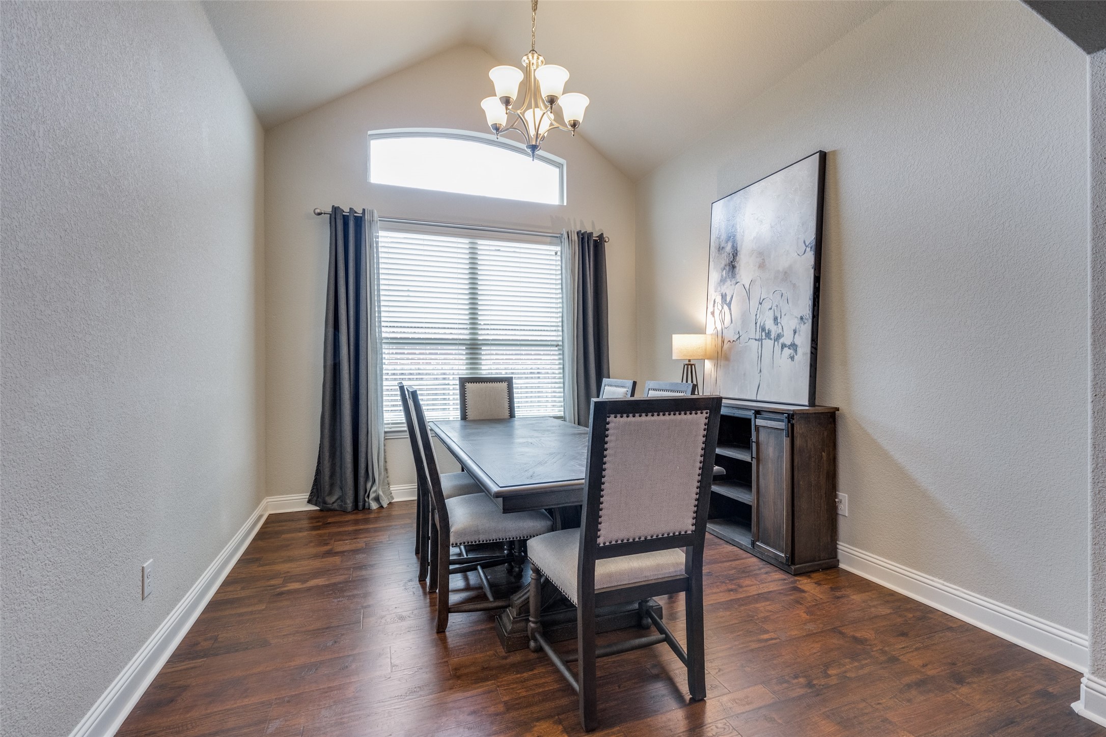 3724 Jazmine Drive