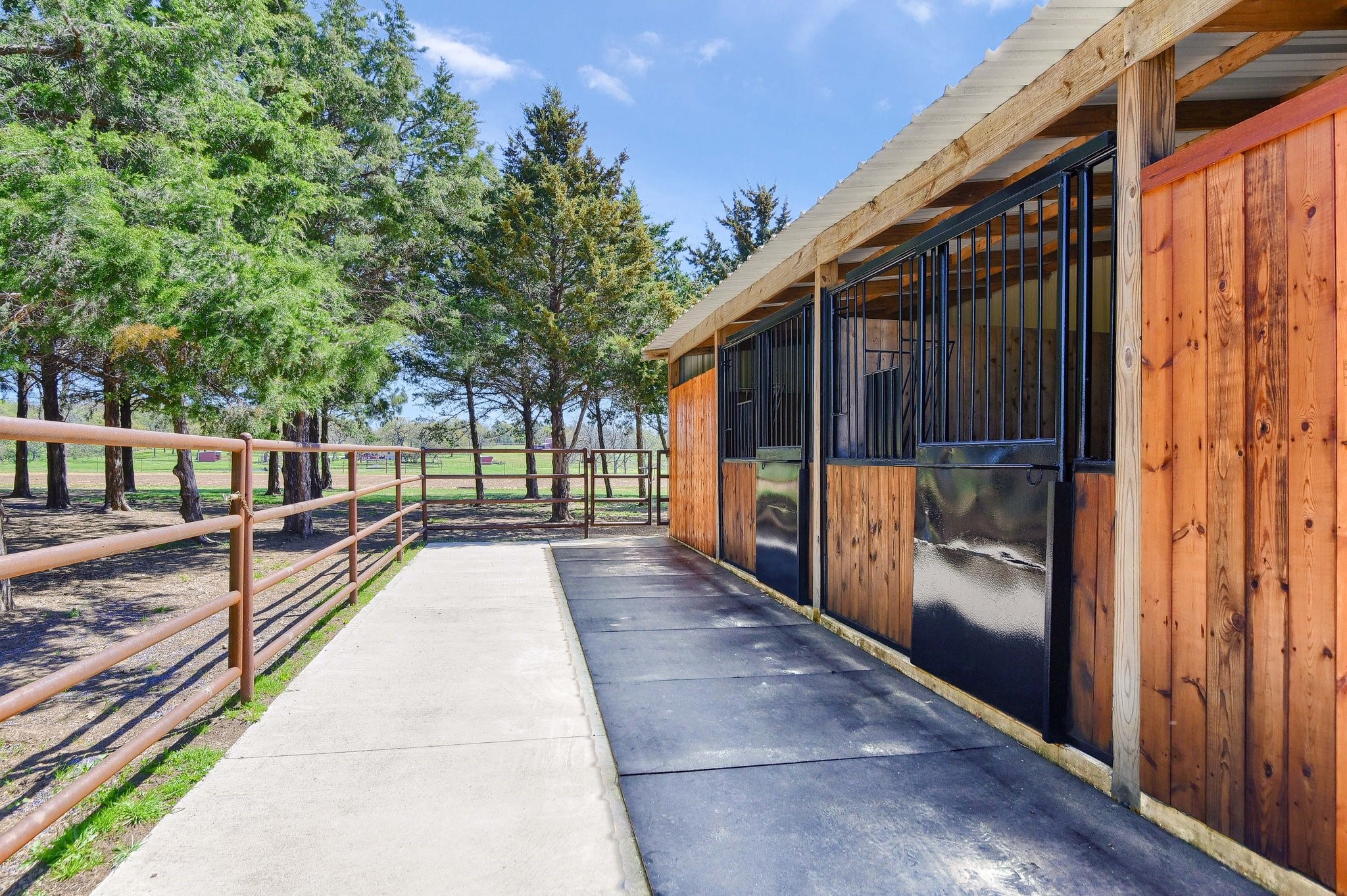 1570 County Road 107