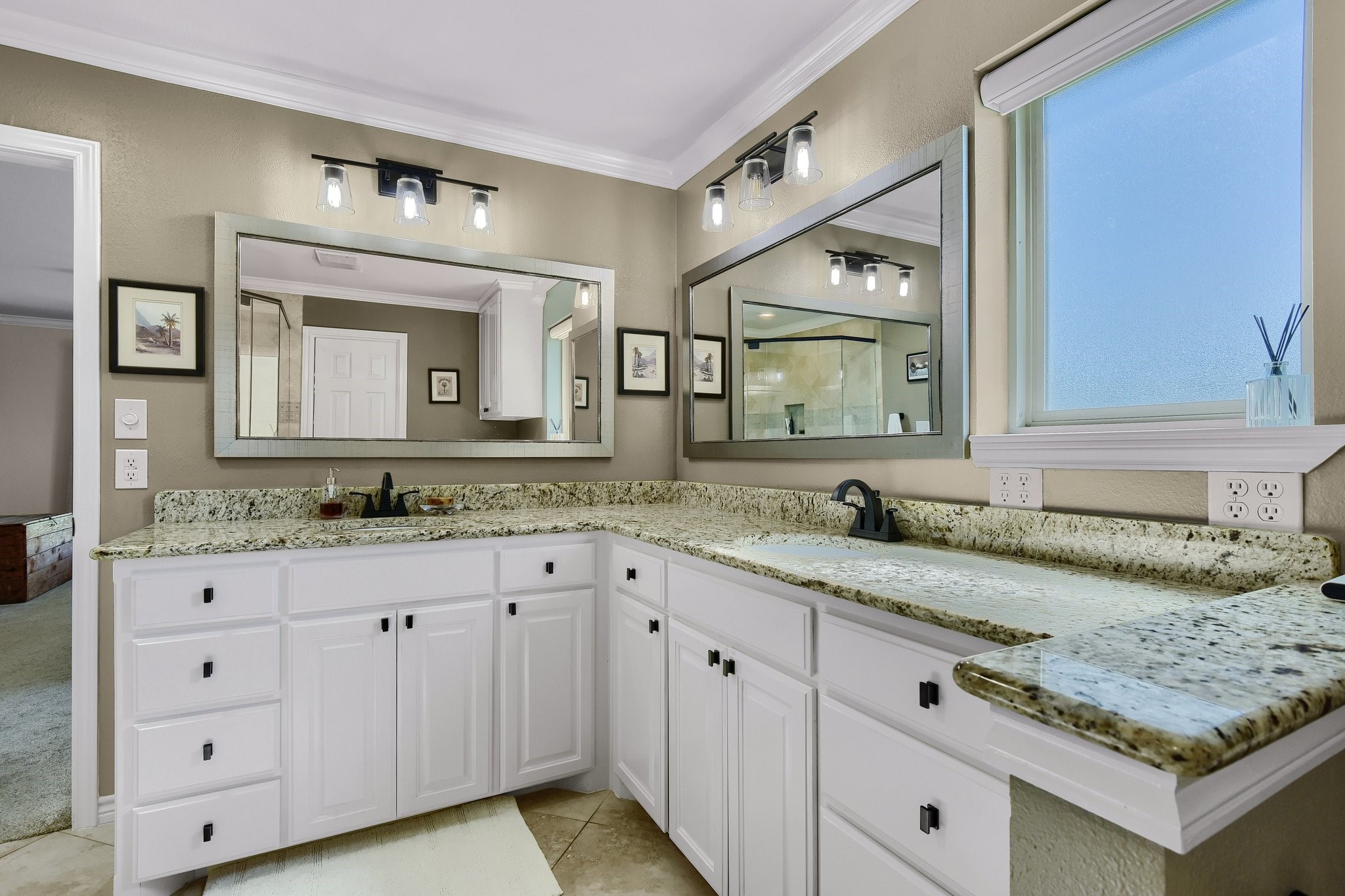 401 Kiowa Drive W