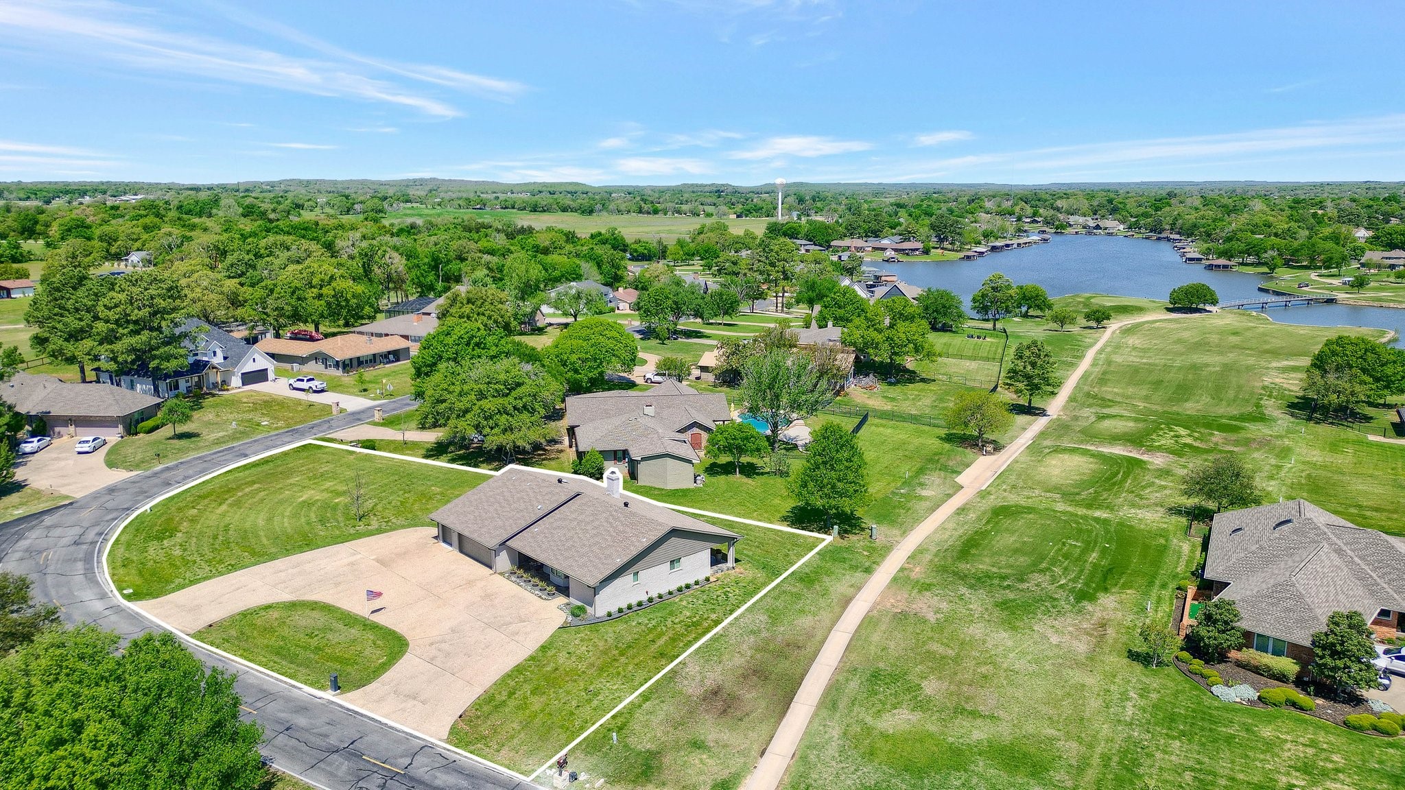 401 Kiowa Drive W