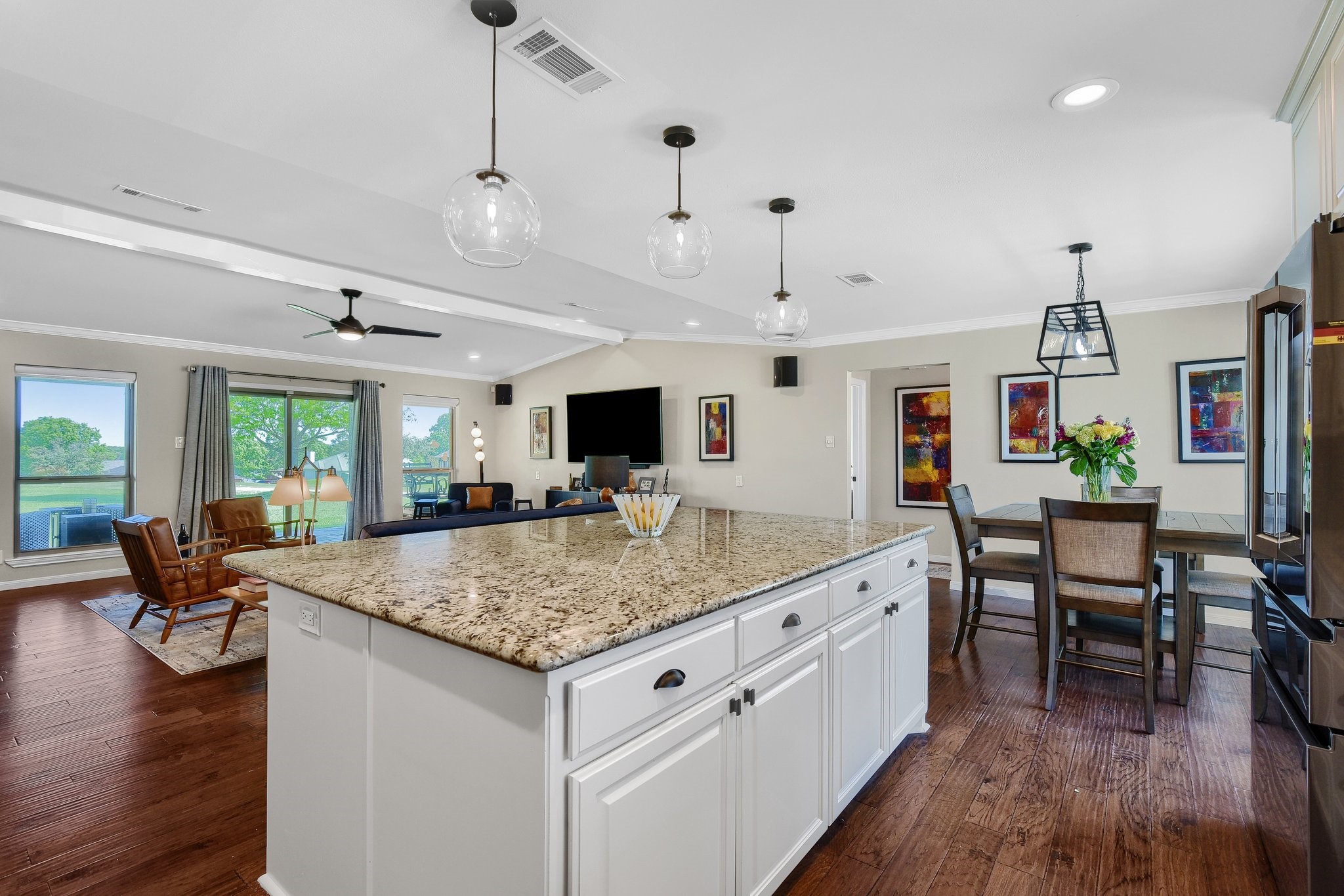 401 Kiowa Drive W