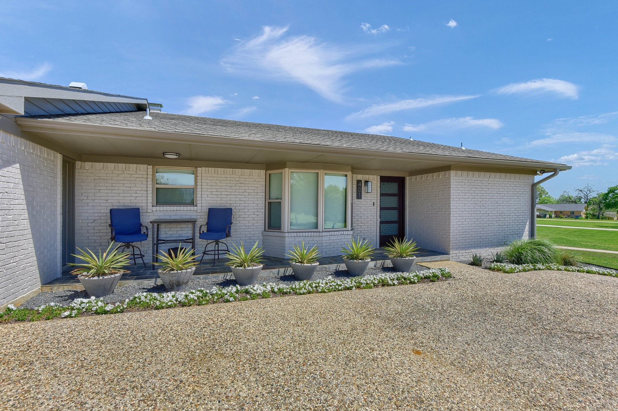 401 Kiowa Drive W