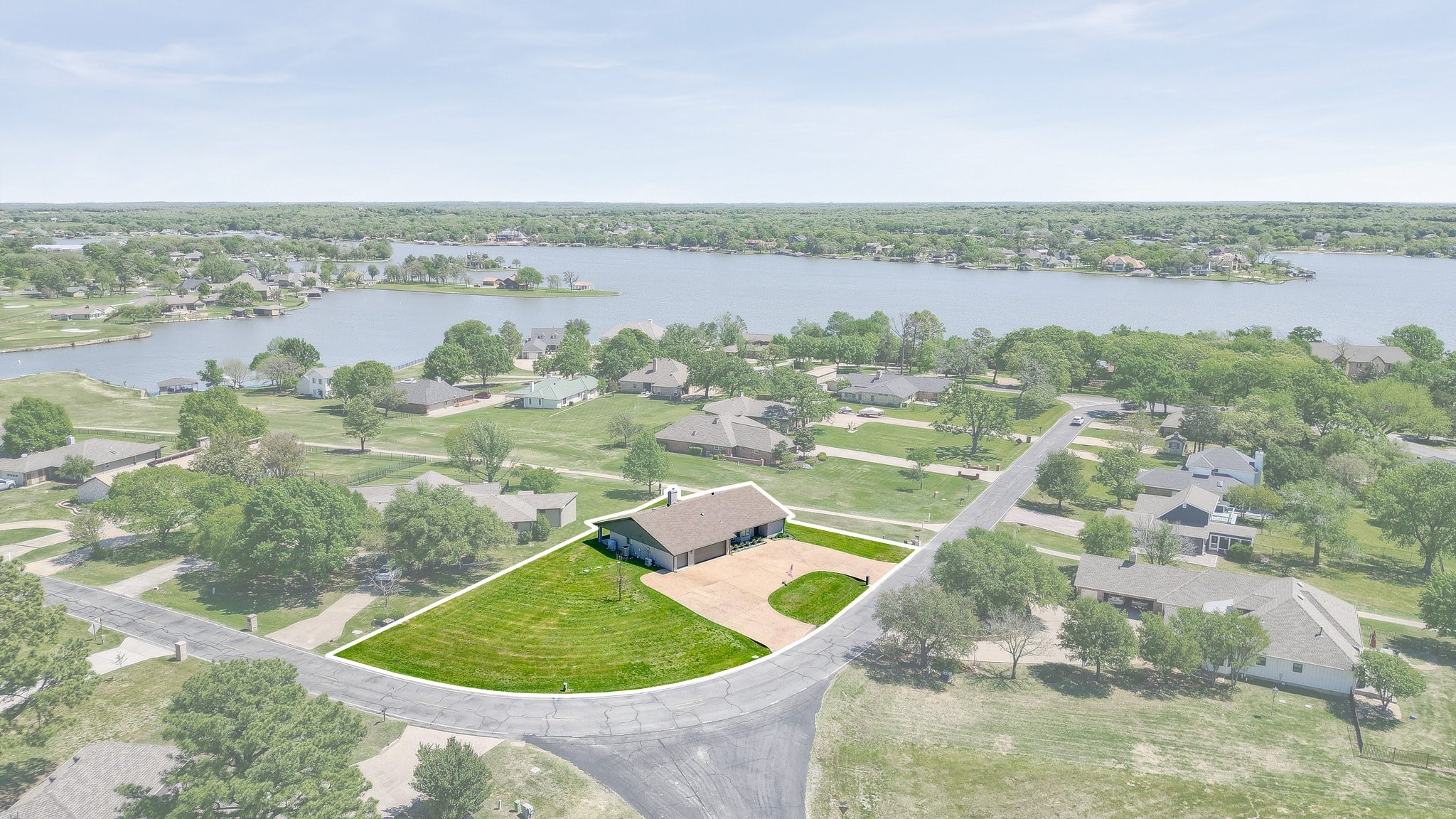 401 Kiowa Drive W
