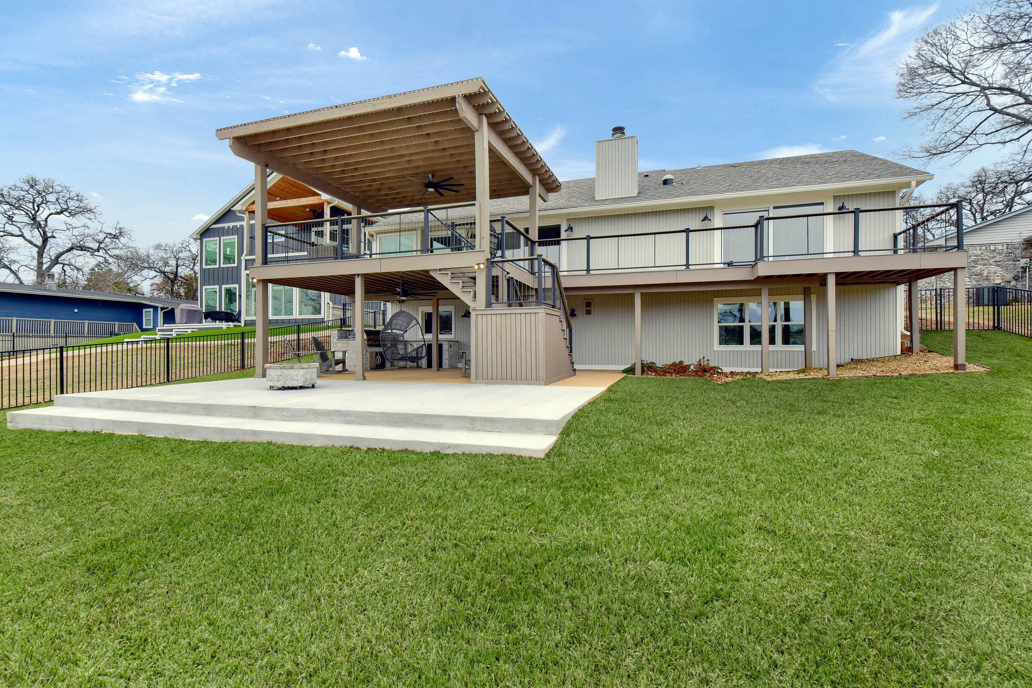 102 Blackfoot Trail