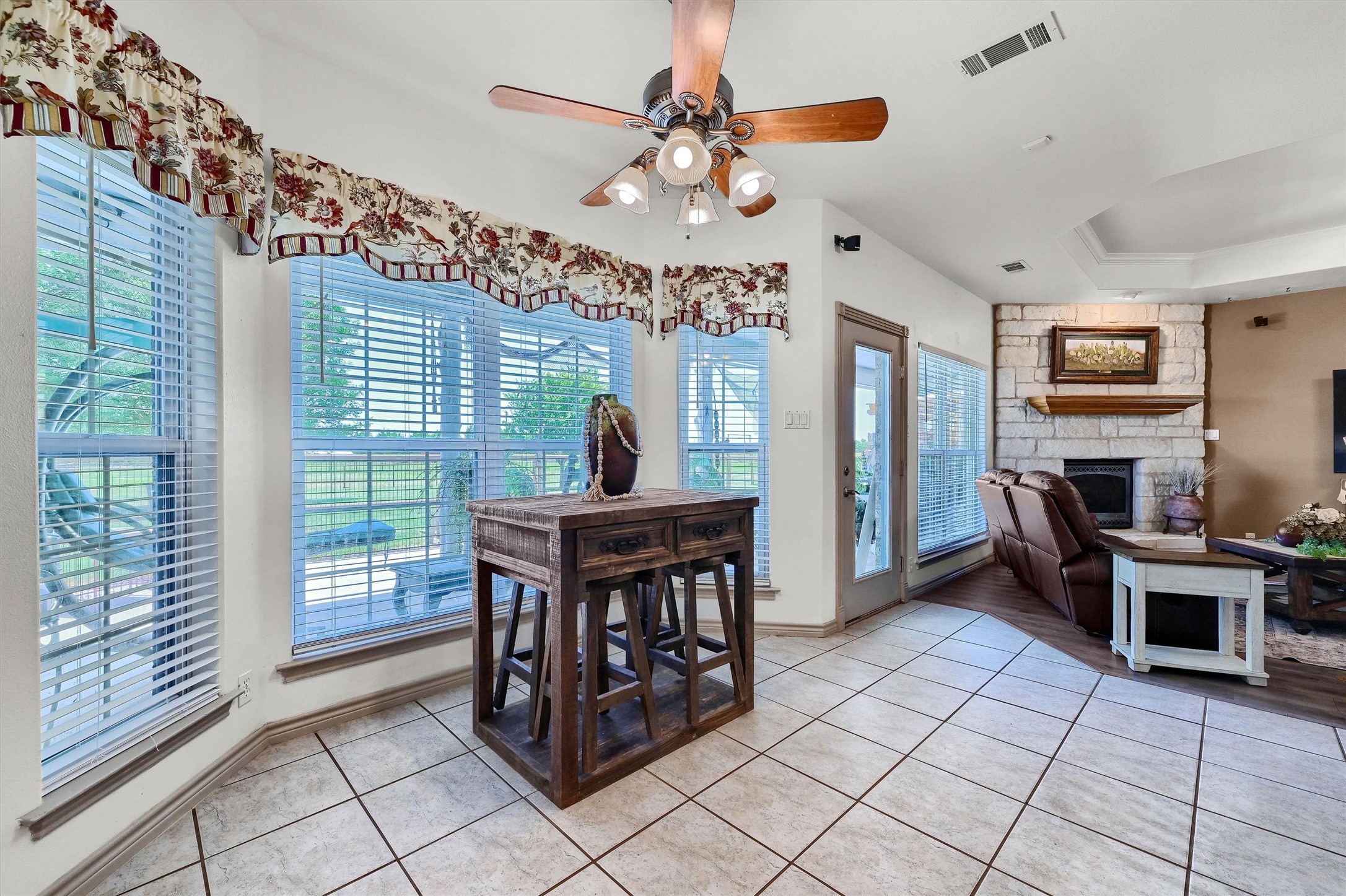 43 Kennedi Drive