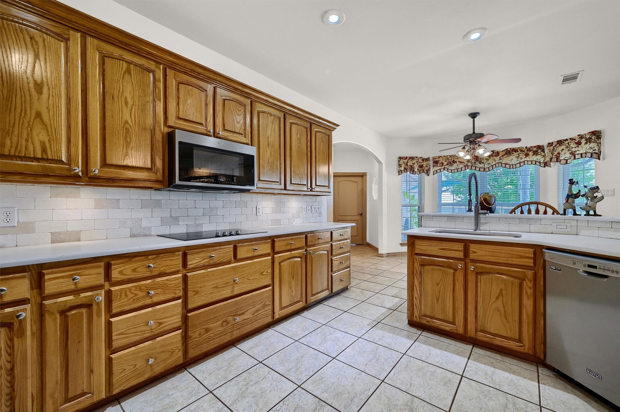 43 Kennedi Drive
