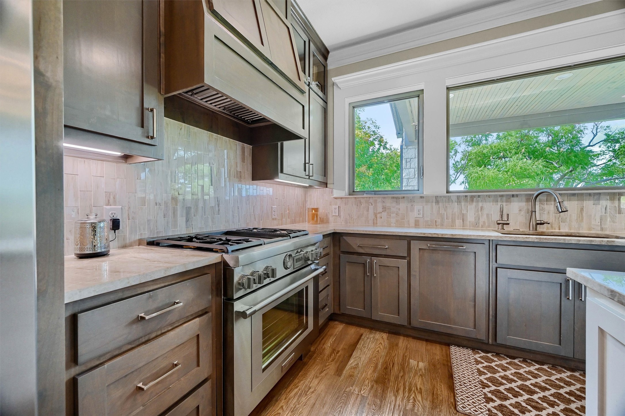 605 Kiowa Drive W