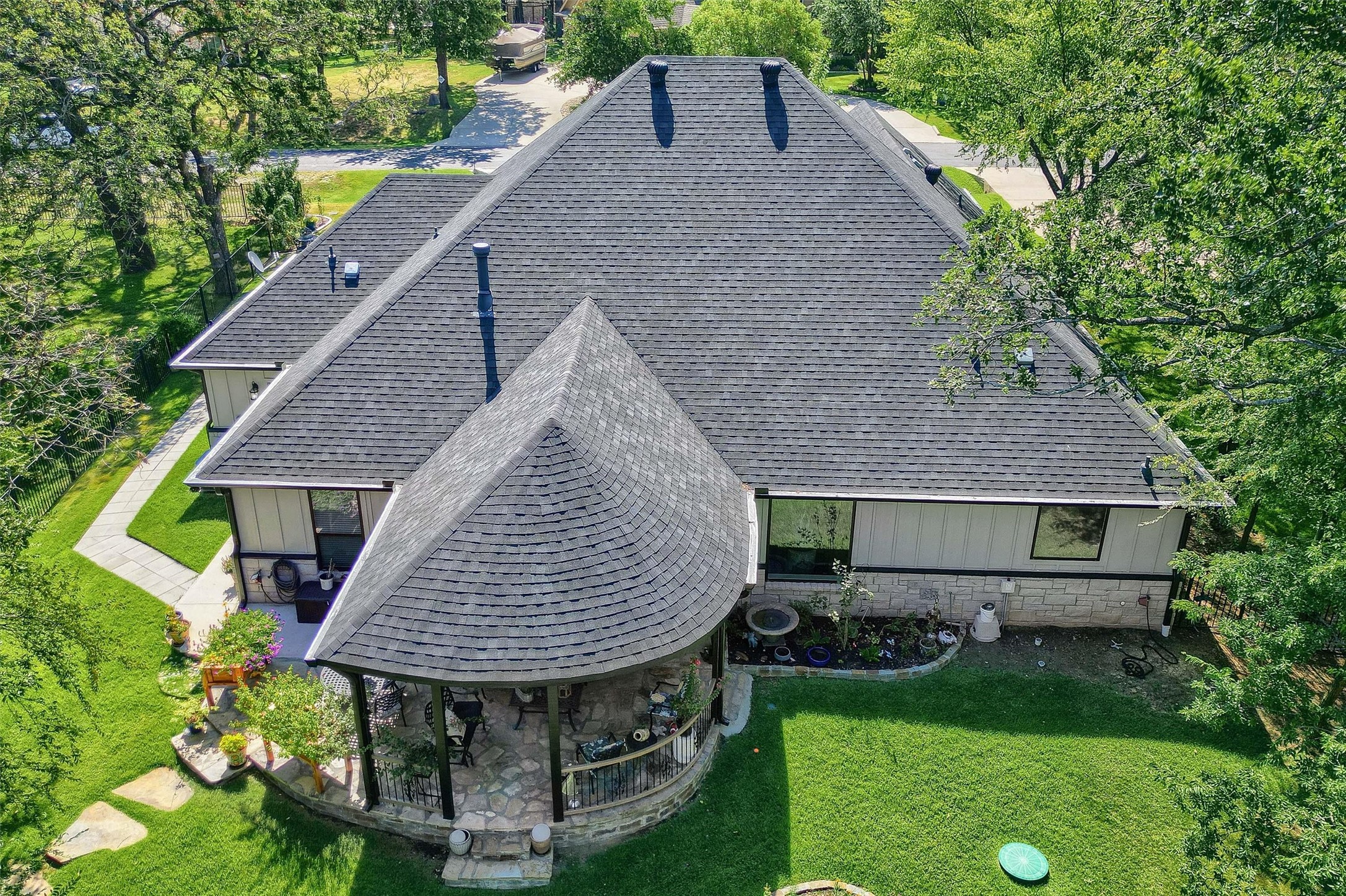 103 Crockett Drive