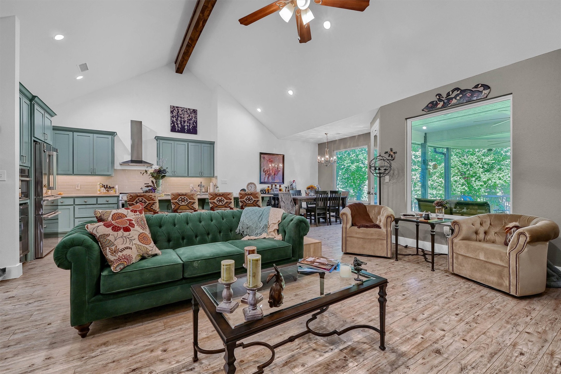 103 Crockett Drive