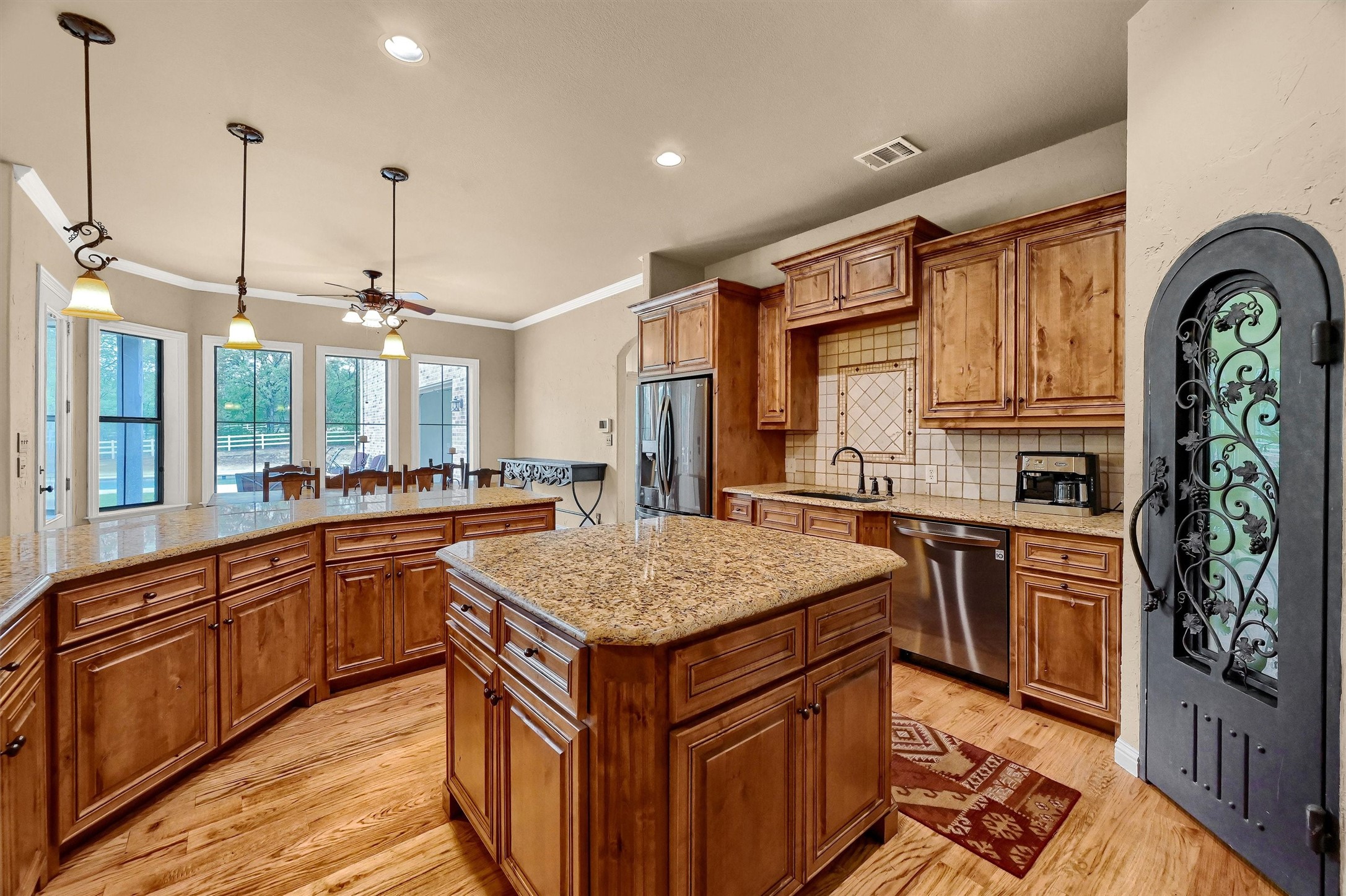 7621 Bruce Road