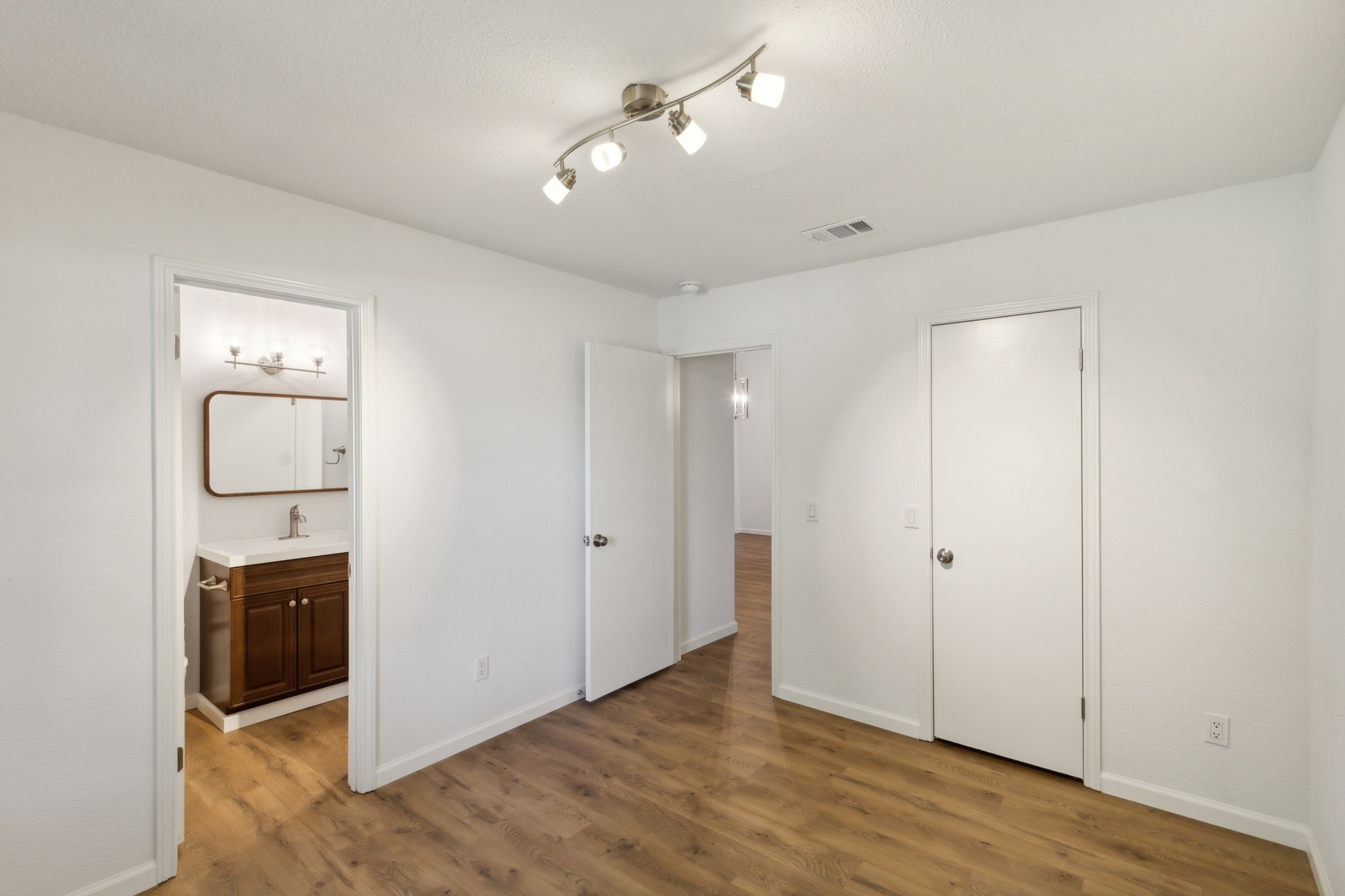 4233 Gayle Court