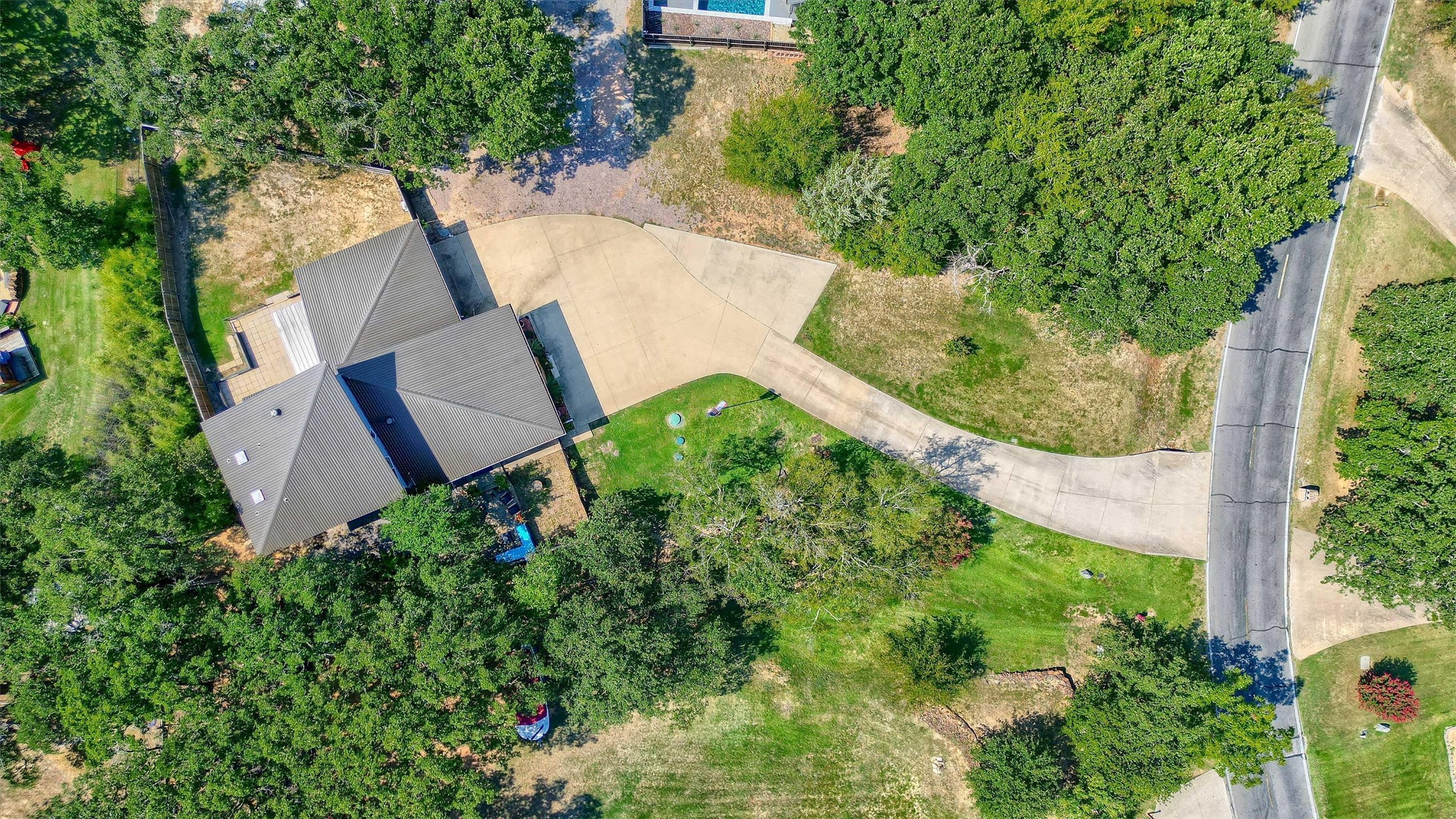 211 Kiowa Drive E