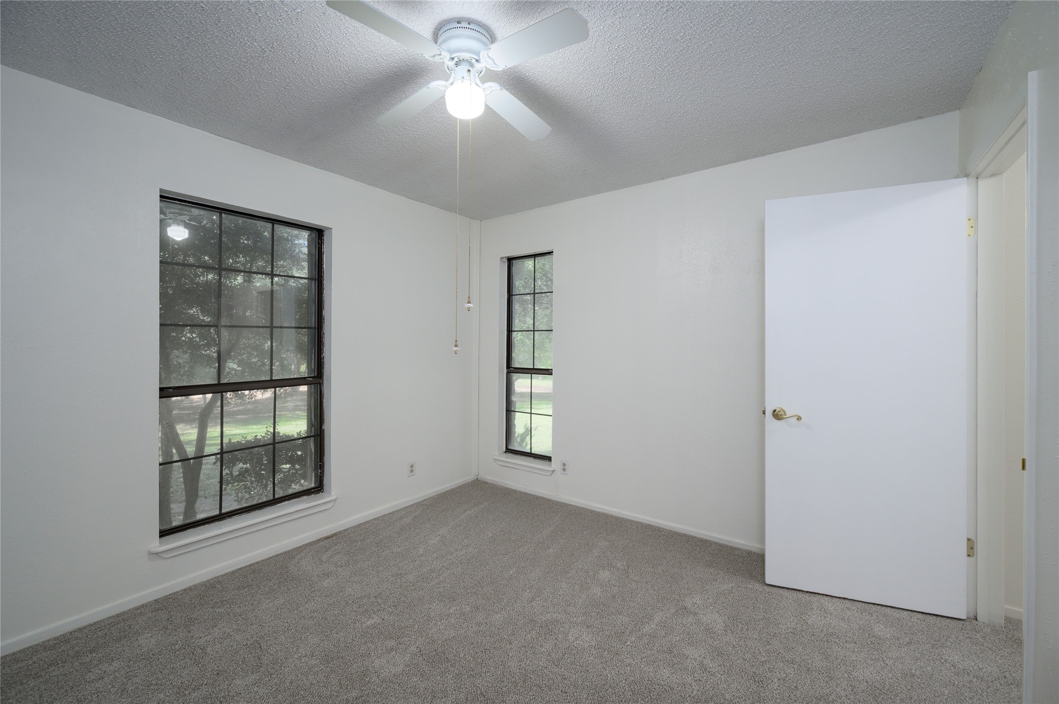 1498 Riley Road