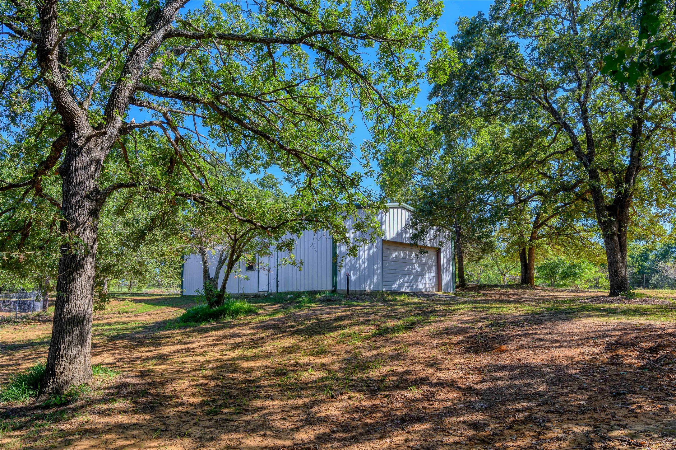 1498 Riley Road
