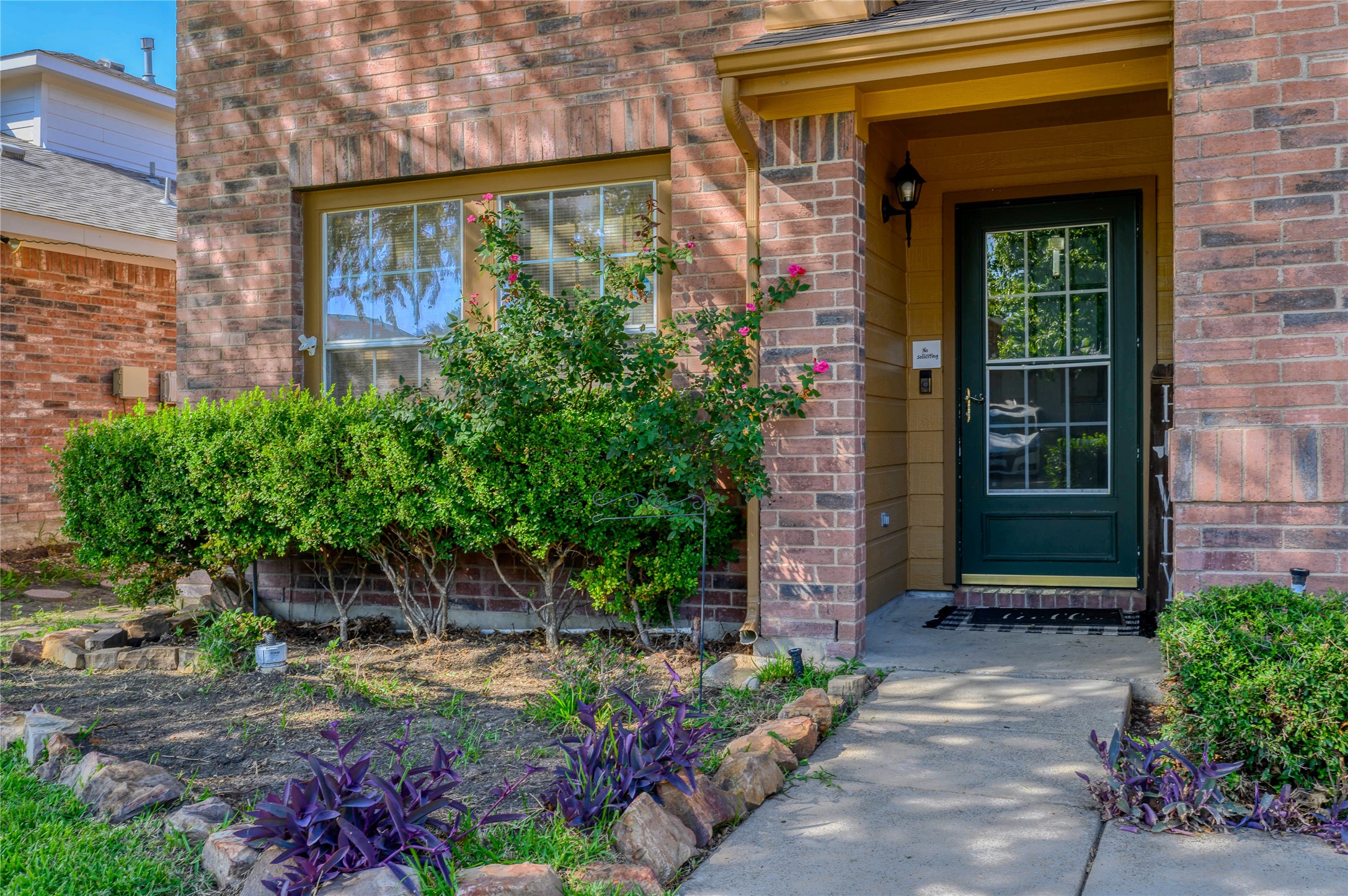 3311 Sherbrooke Place