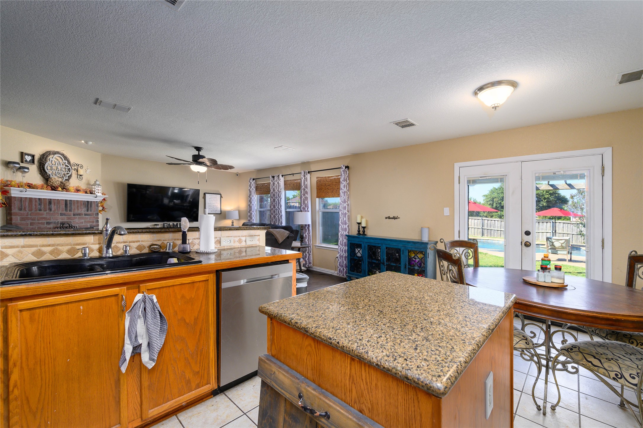 3311 Sherbrooke Place