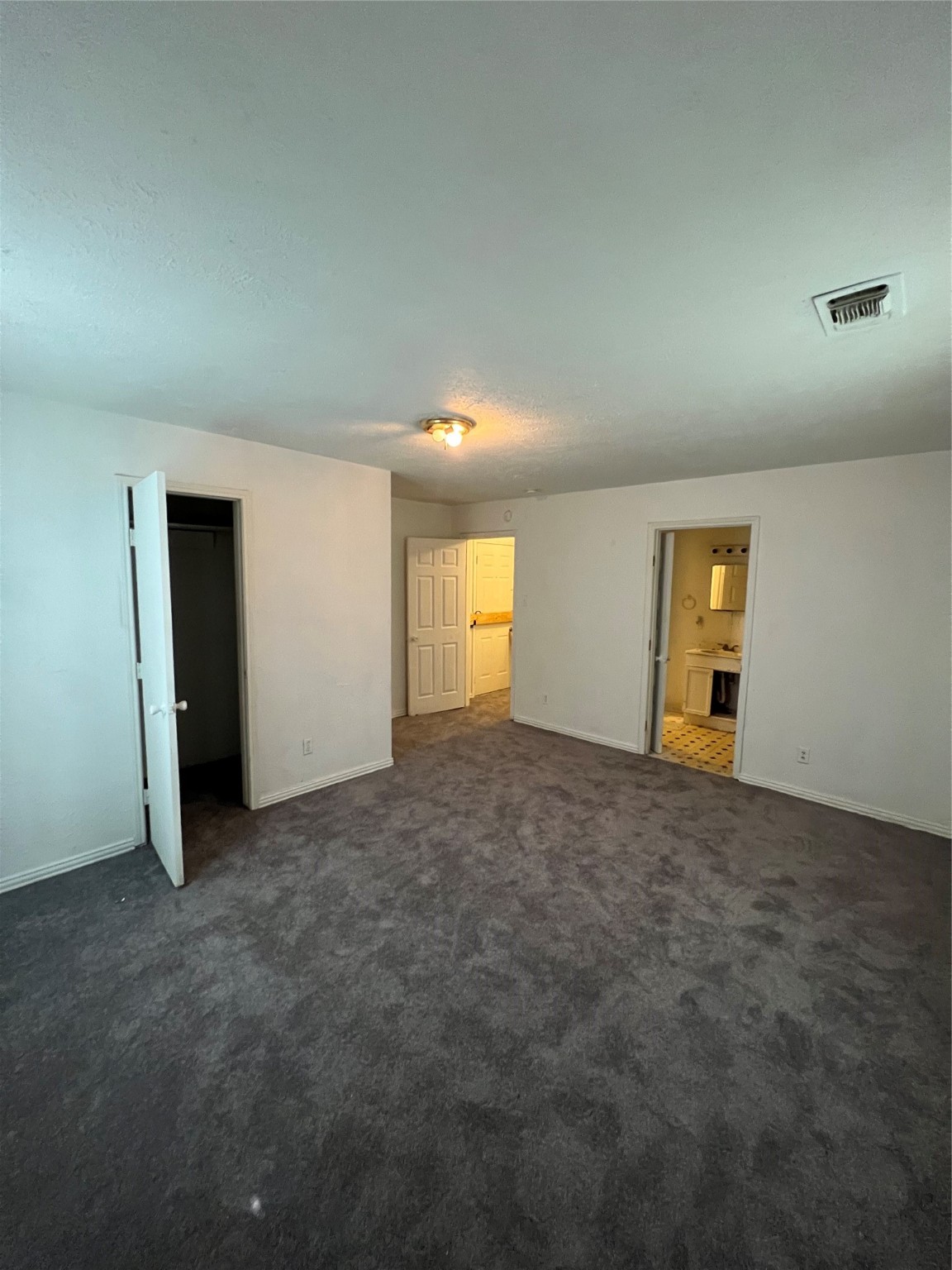 3455 Kellogg Avenue