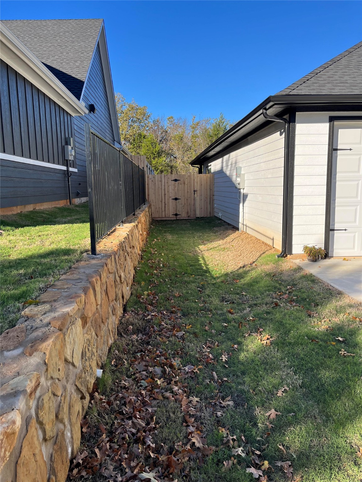 1101 Oak Drive