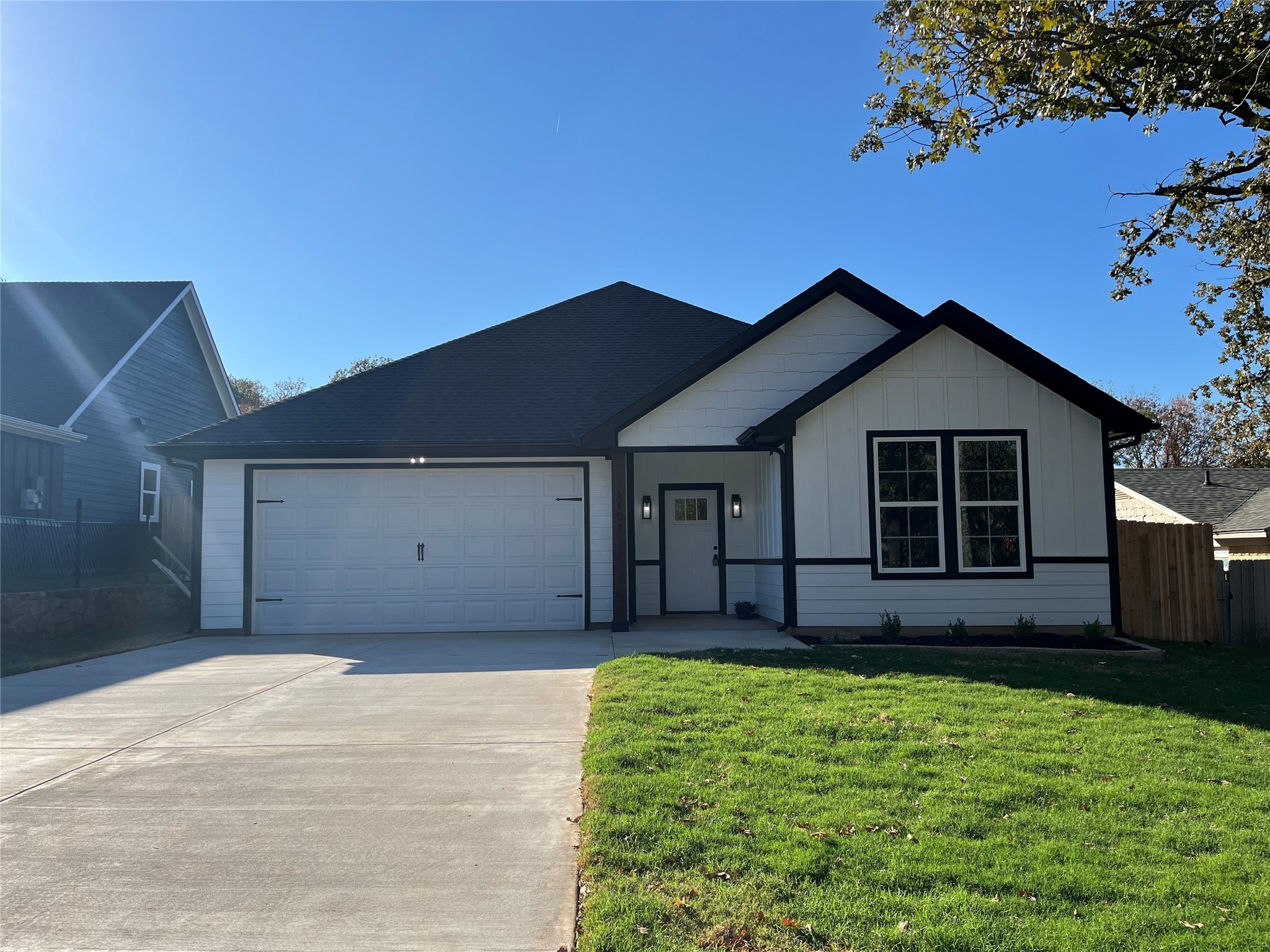 1101 Oak Drive