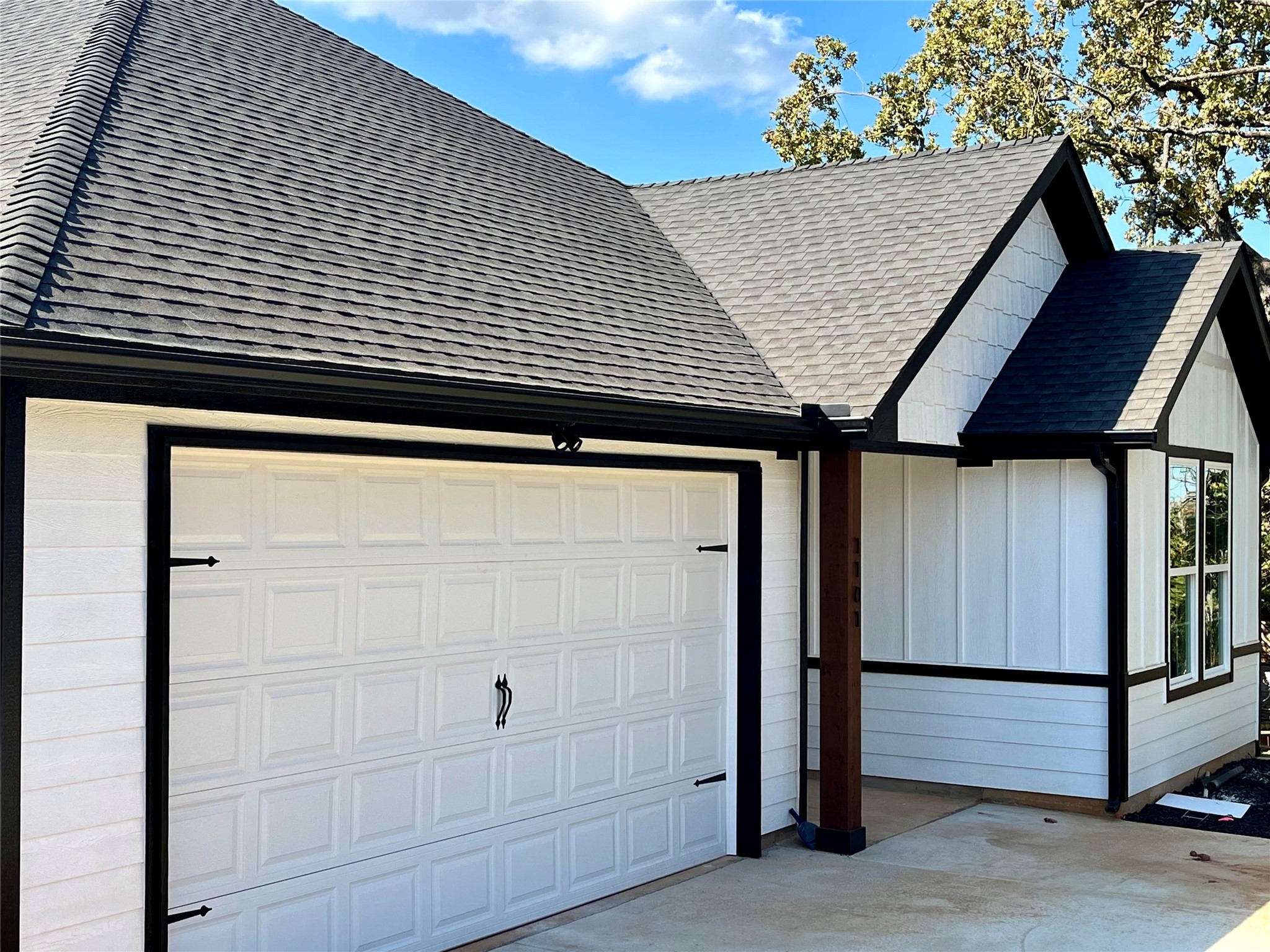 1101 Oak Drive