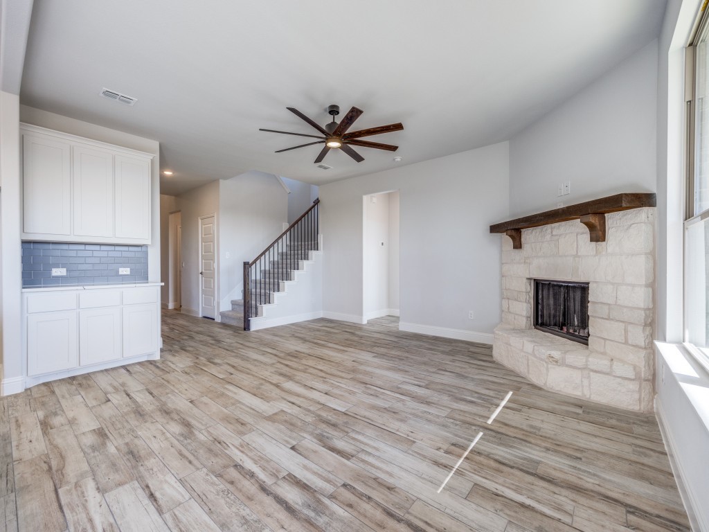 882 Shadow Valley Road